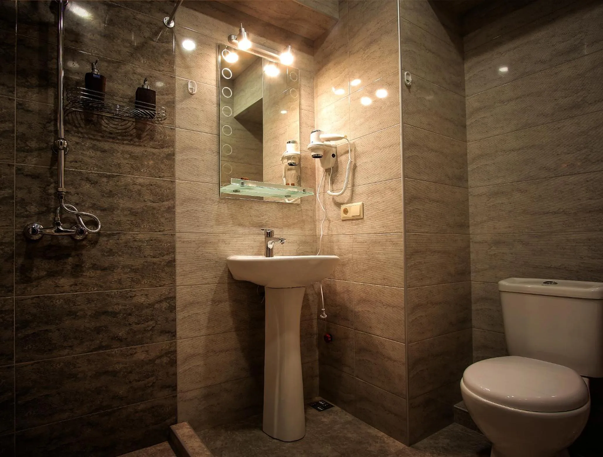 Shower in Hotel Toma's House