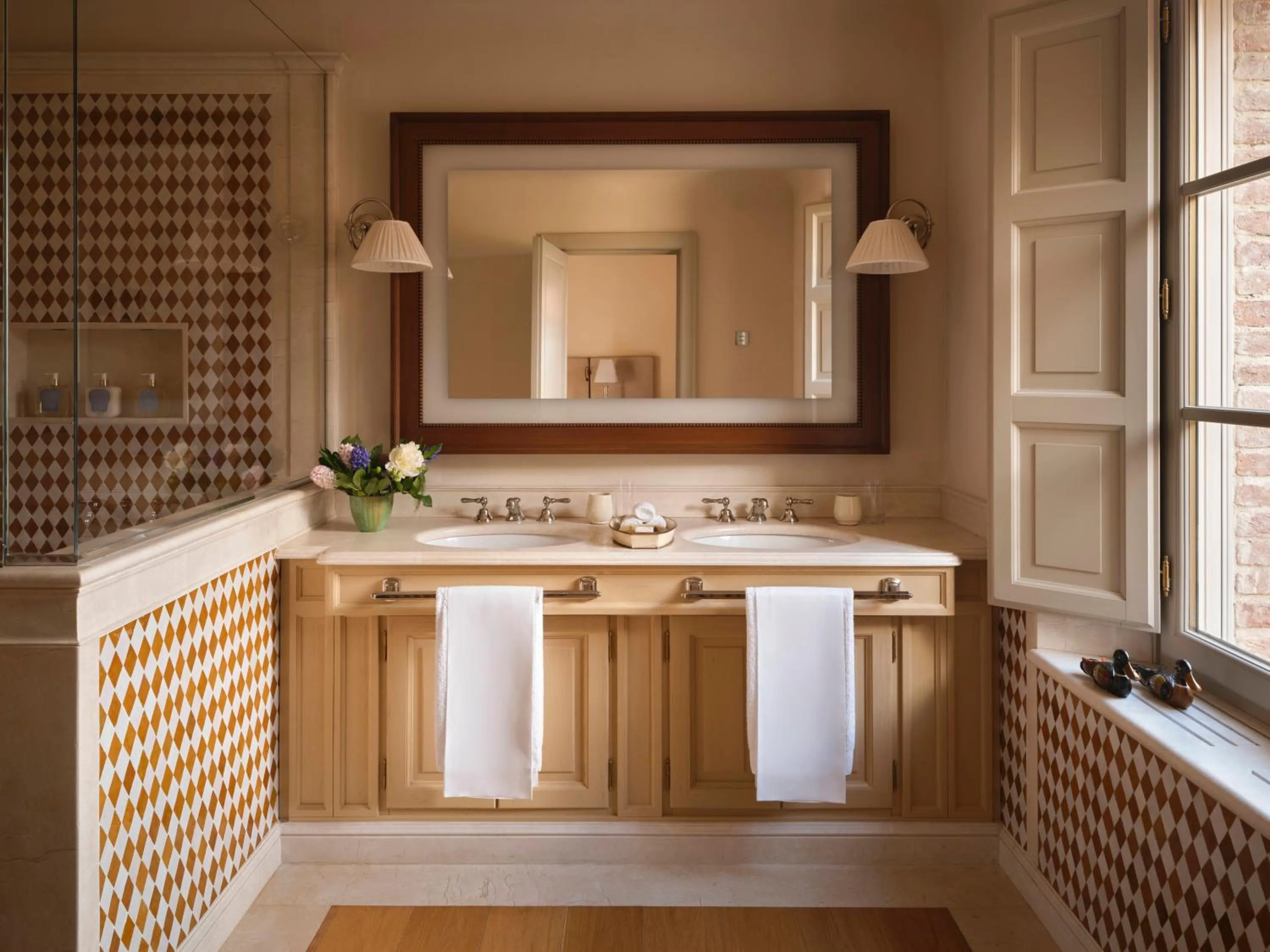 Bathroom in Rosewood Castiglion del Bosco