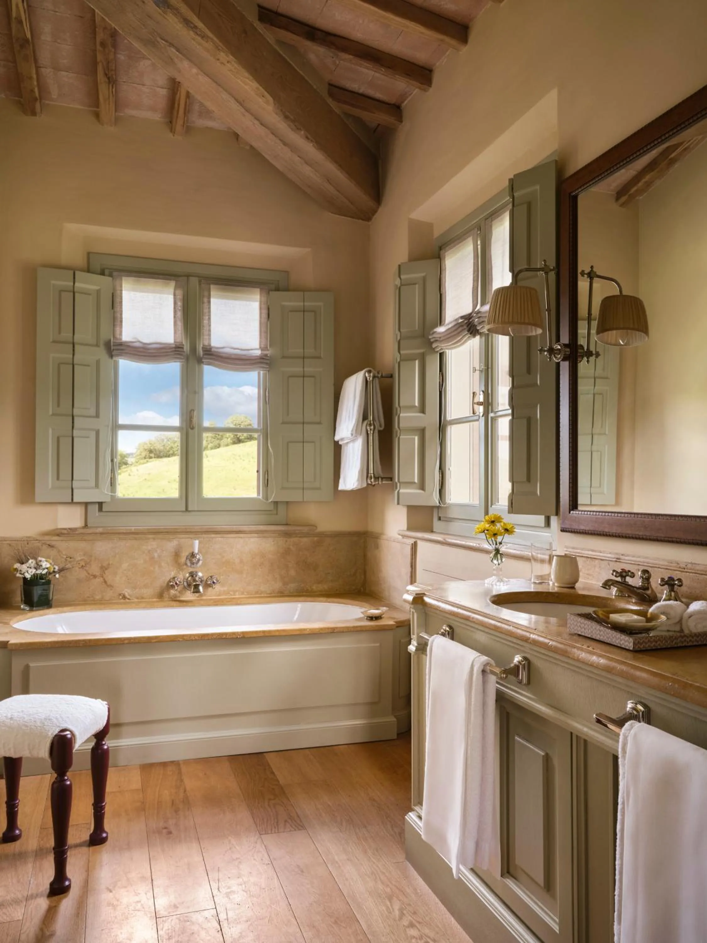 Bathroom in Rosewood Castiglion del Bosco