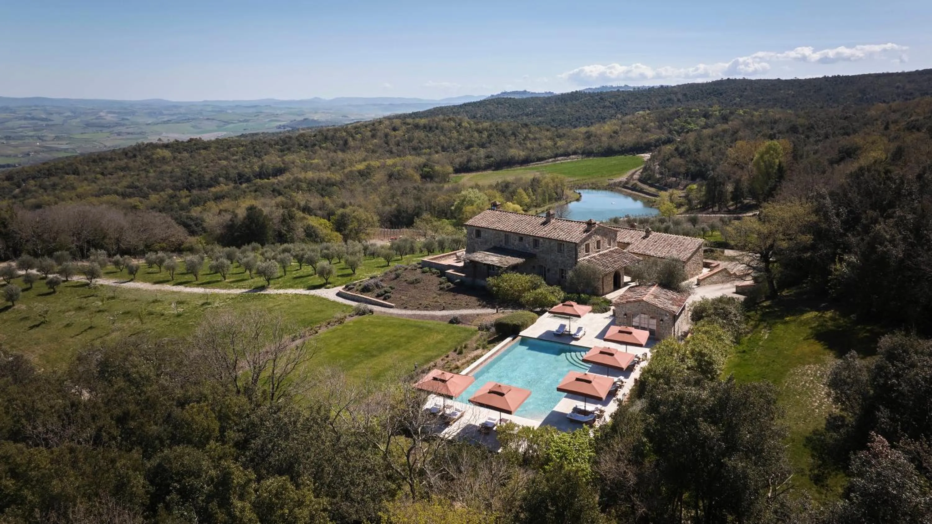 Swimming pool in Rosewood Castiglion del Bosco