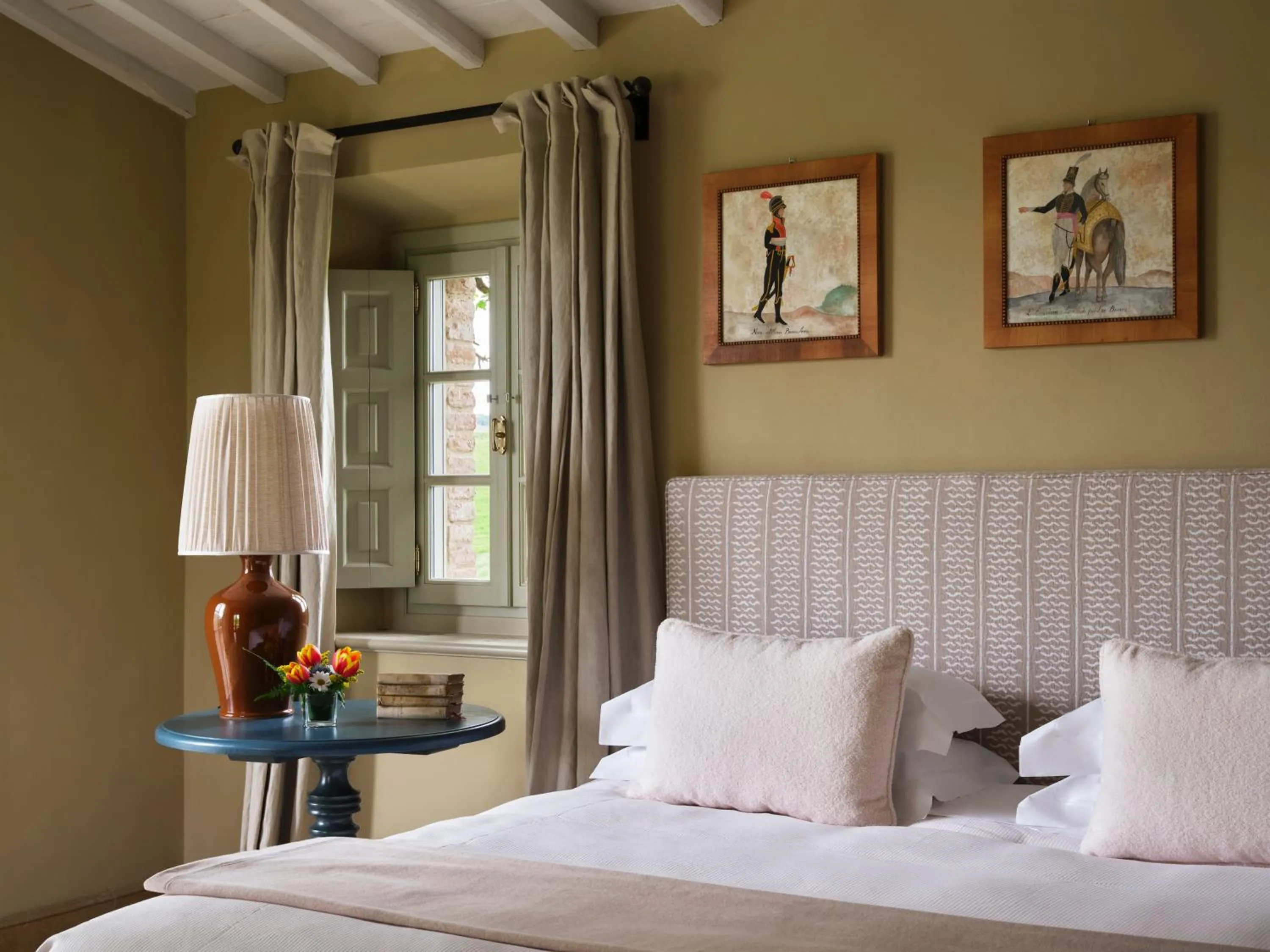 Bed in Rosewood Castiglion del Bosco