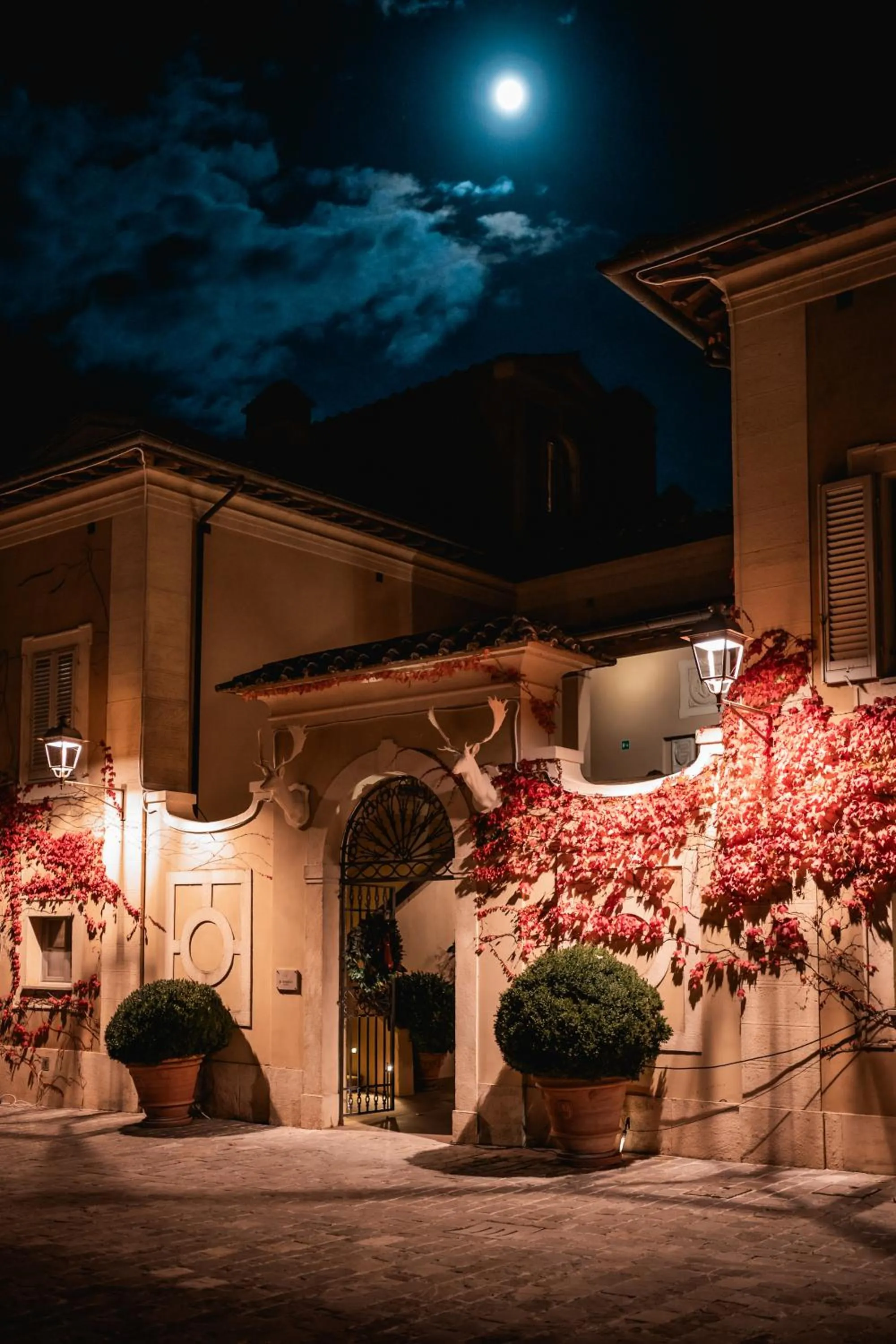 Property building in Rosewood Castiglion del Bosco