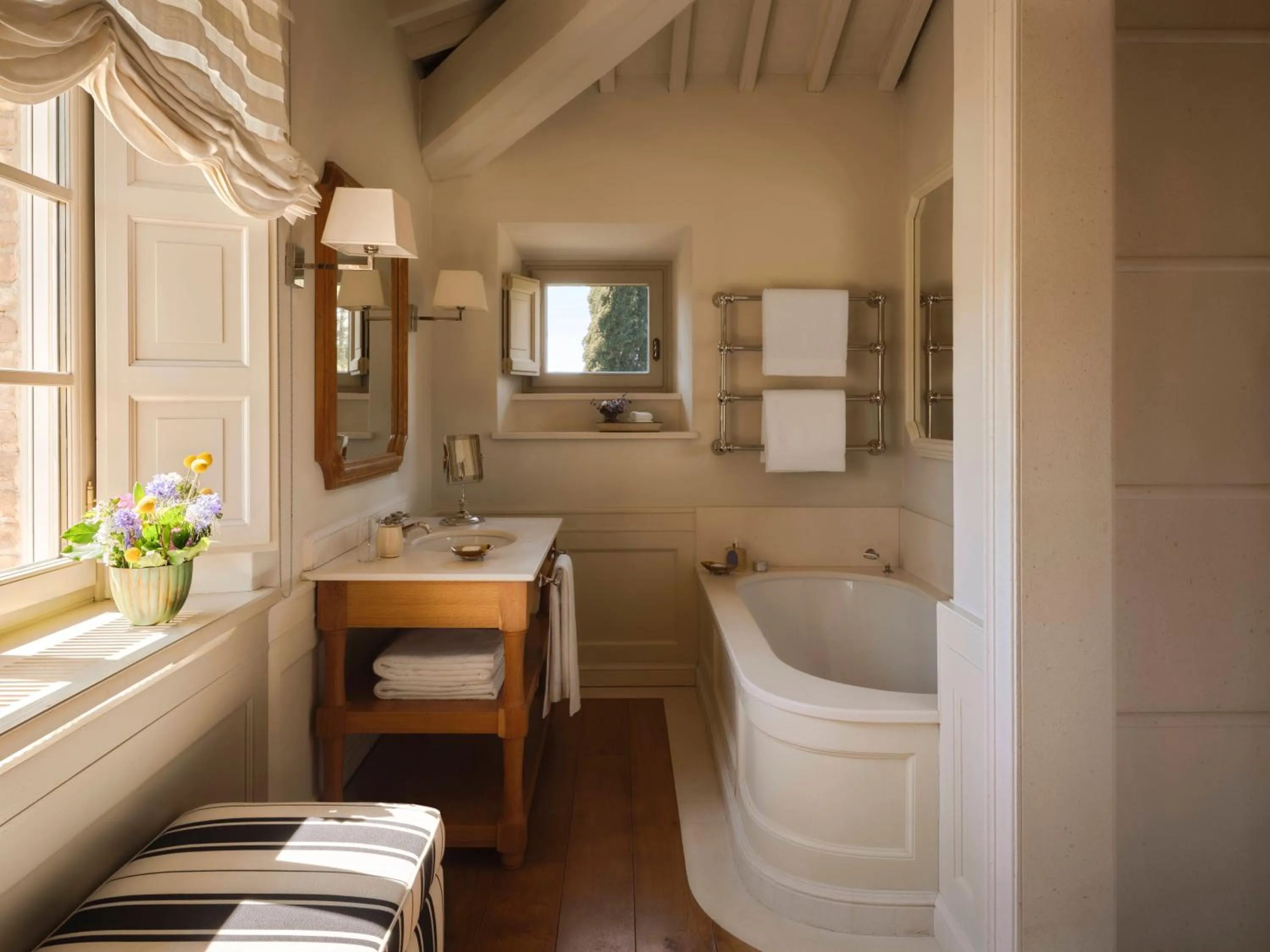 Bathroom in Rosewood Castiglion del Bosco