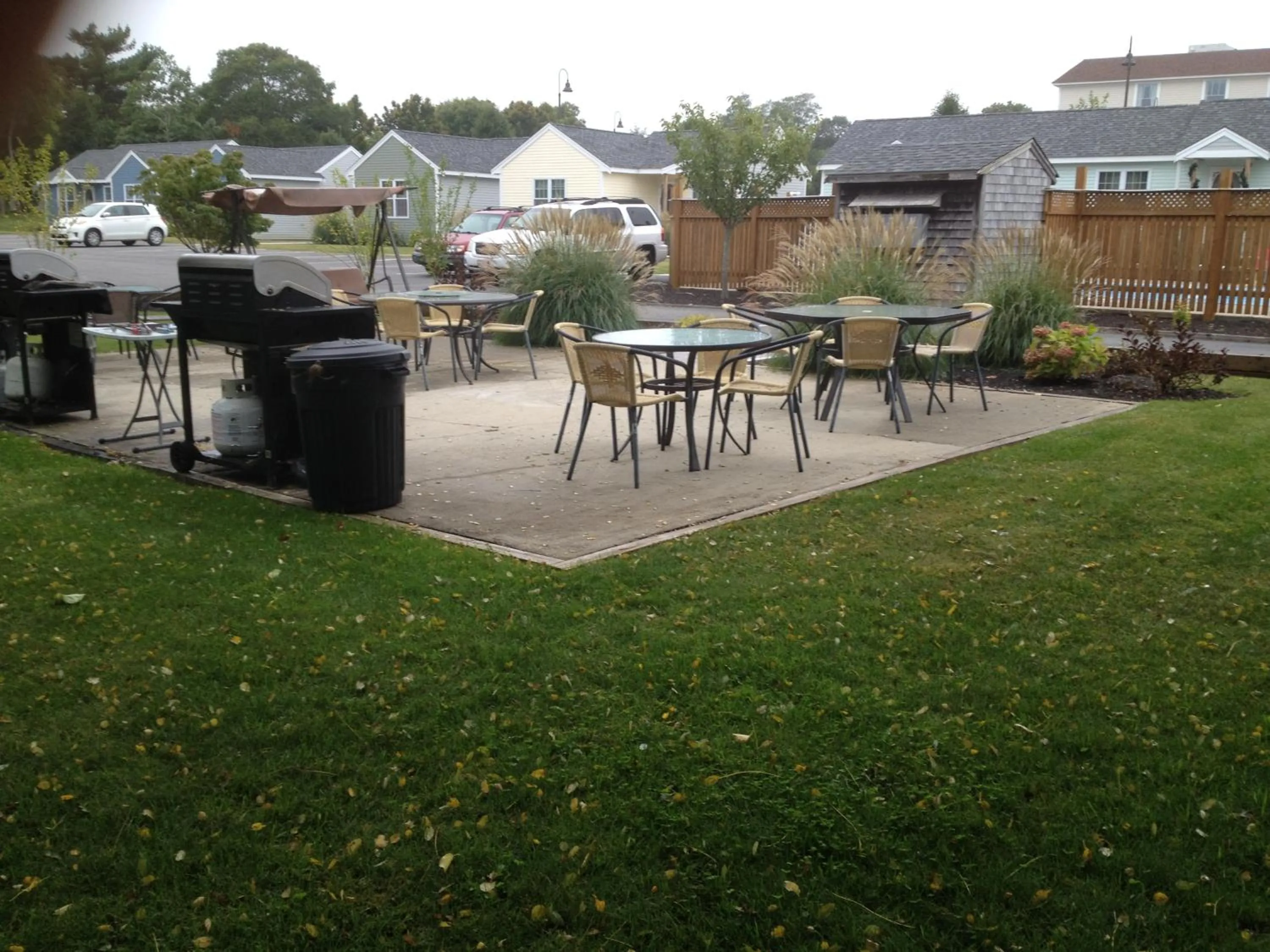 BBQ facilities in Windrift Motel