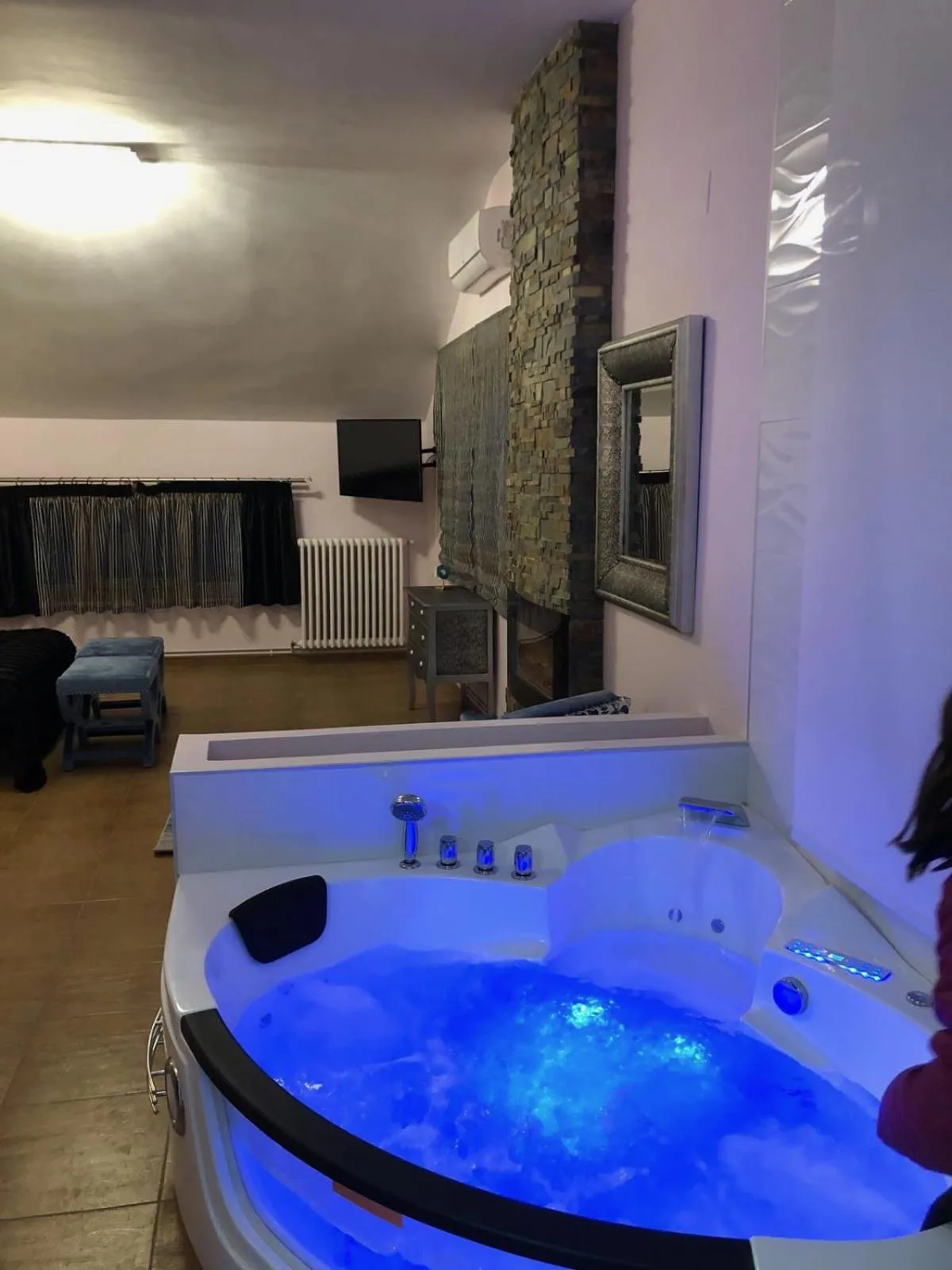 Hot Tub in Hospedería Casa Martell