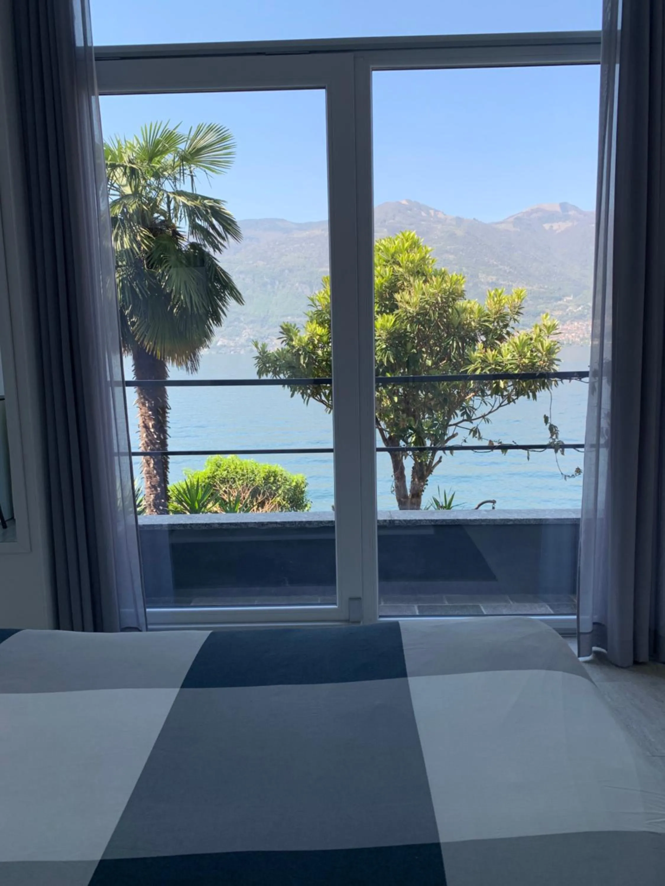 View (from property/room), Bed in B&B Nest on the Lake