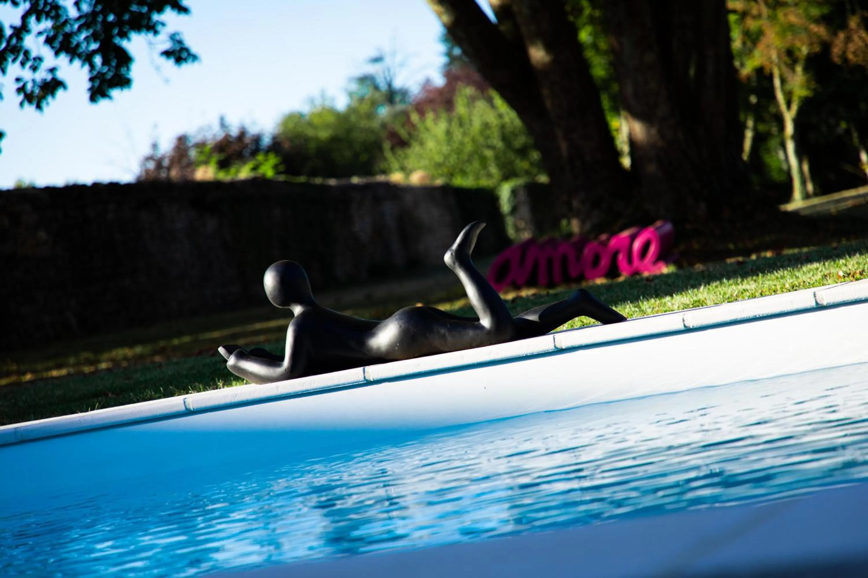 Patio in Le 49 Côté Parc & SPA