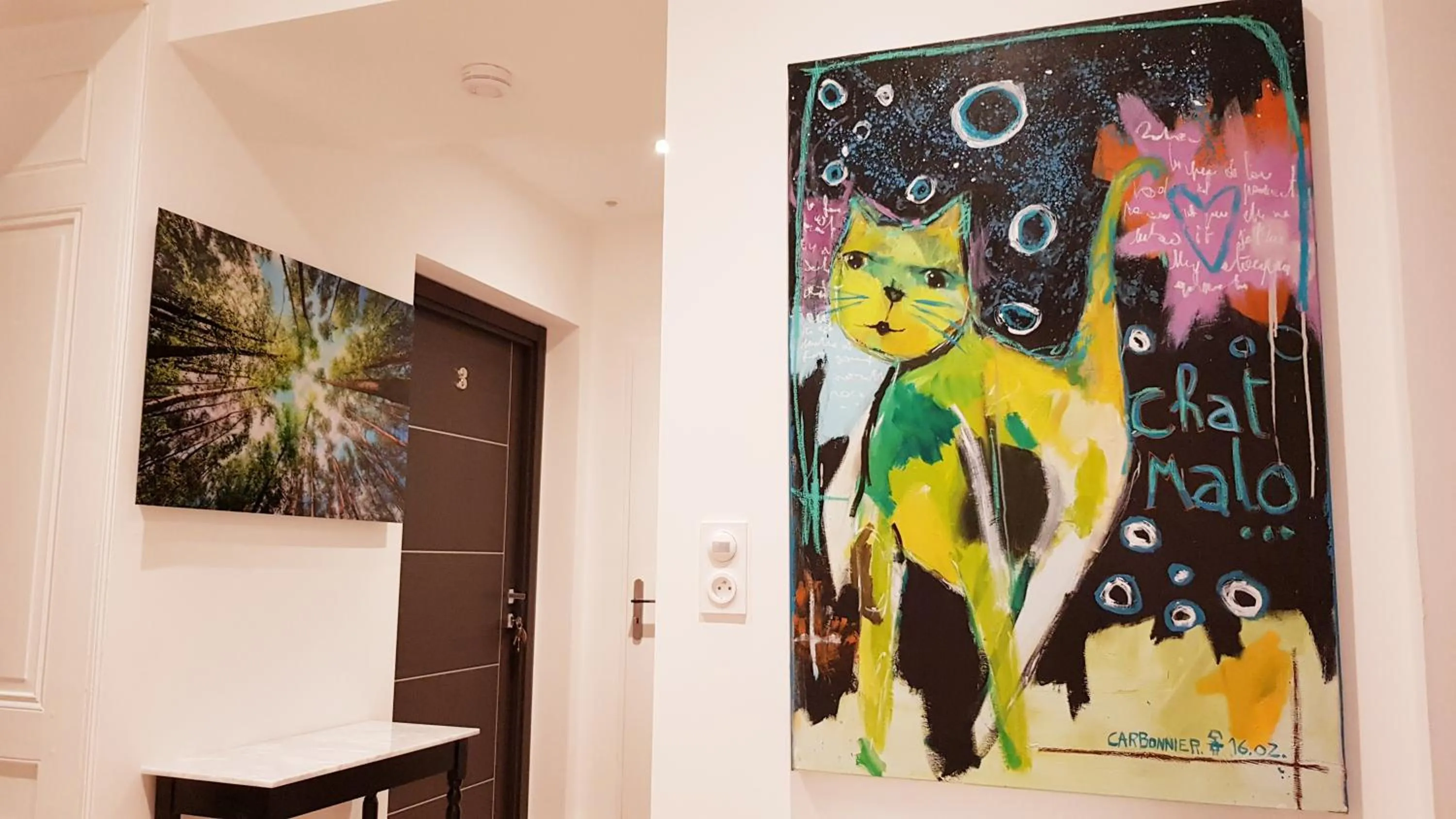 Decorative detail in Le 49 Côté Parc & SPA