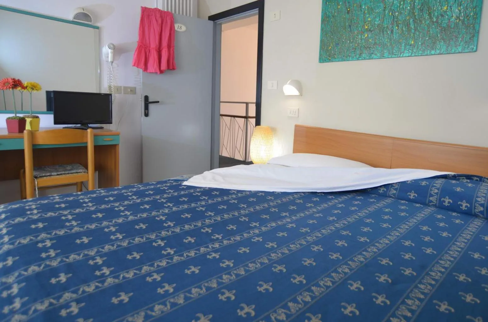 Bedroom, Bed in Hotel Iride Suite & Breakfast- ideale per famiglie e coppie