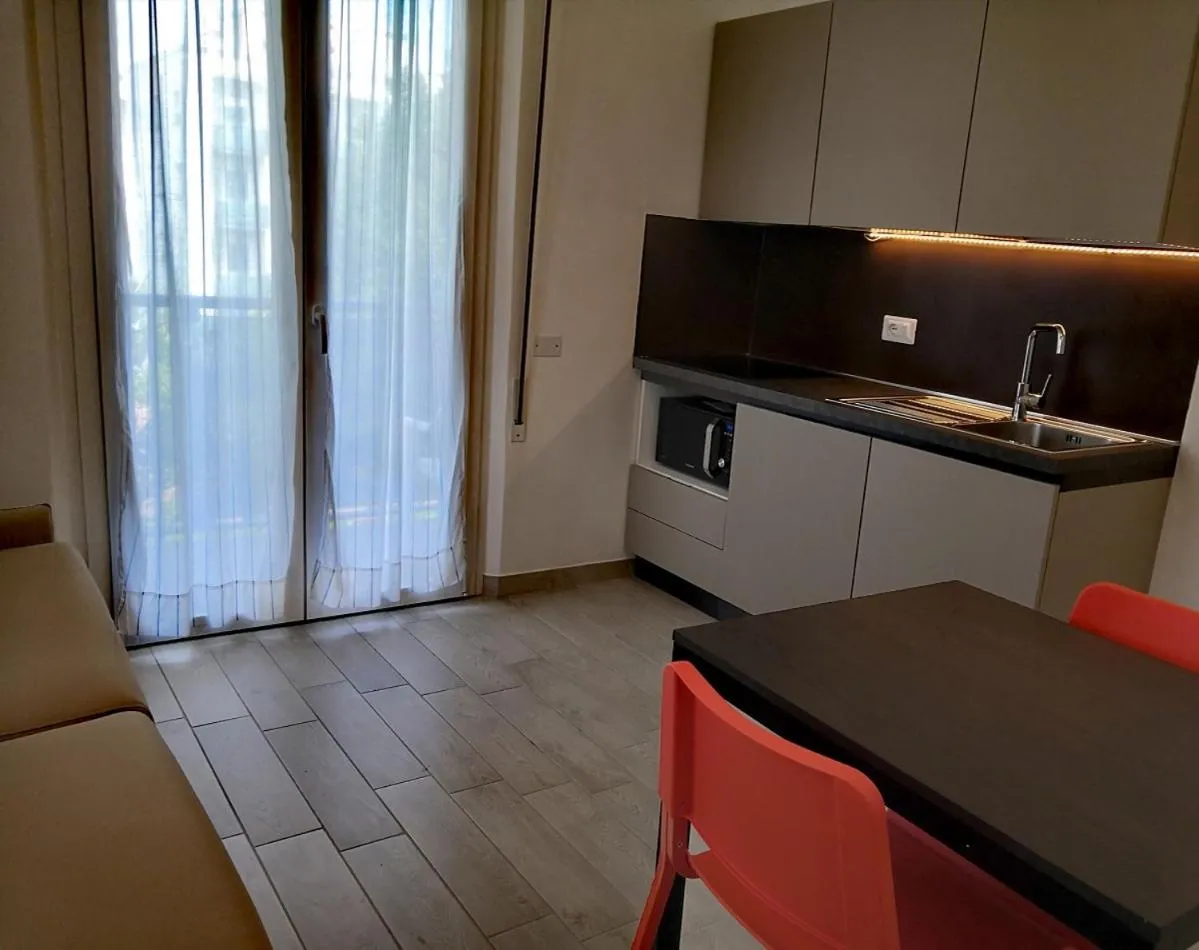 Kitchen or kitchenette in Hotel Iride Suite & Breakfast- ideale per famiglie e coppie