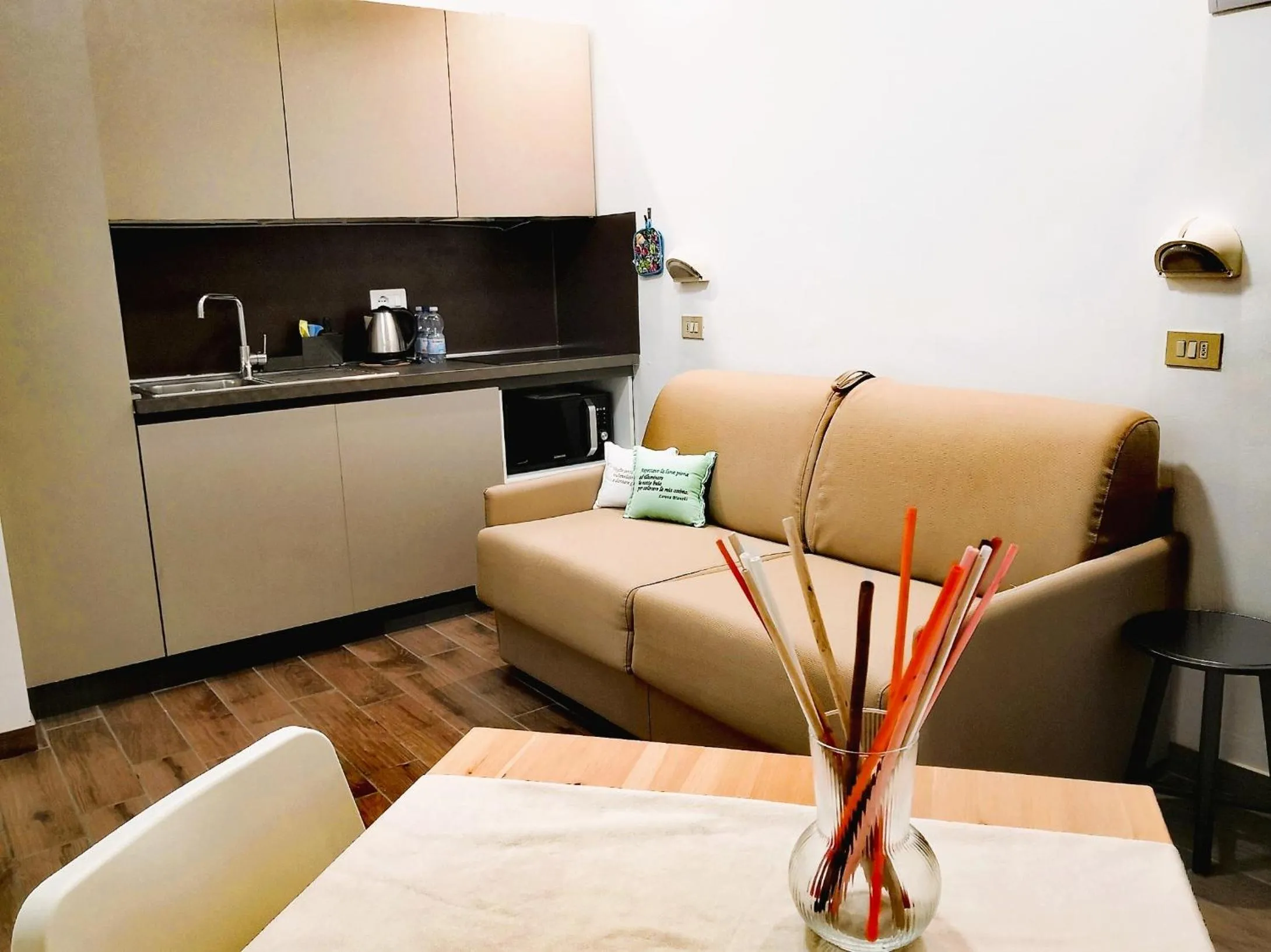 Kitchen or kitchenette in Hotel Iride Suite & Breakfast- ideale per famiglie e coppie