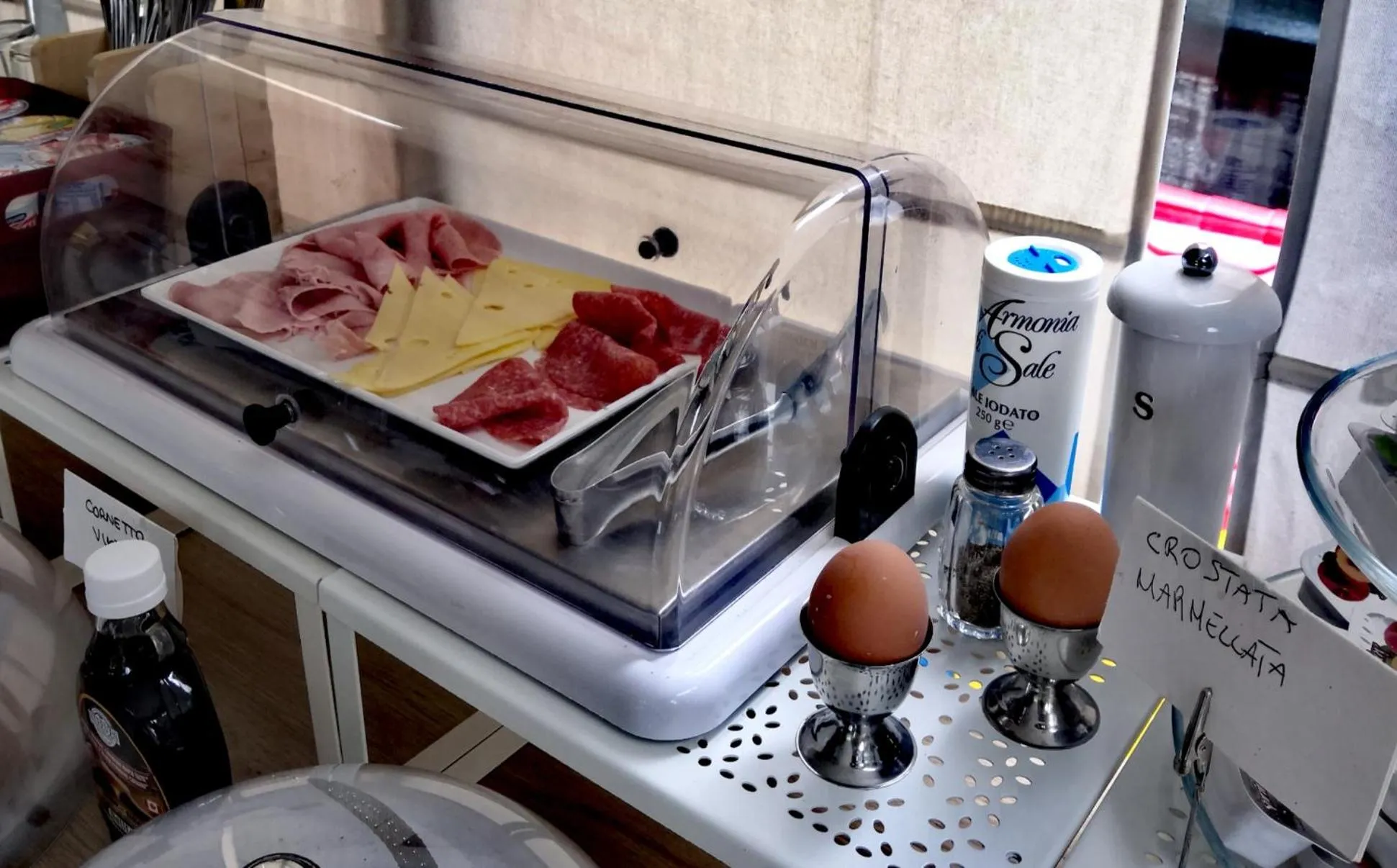 Breakfast in Hotel Iride Suite & Breakfast- ideale per famiglie e coppie