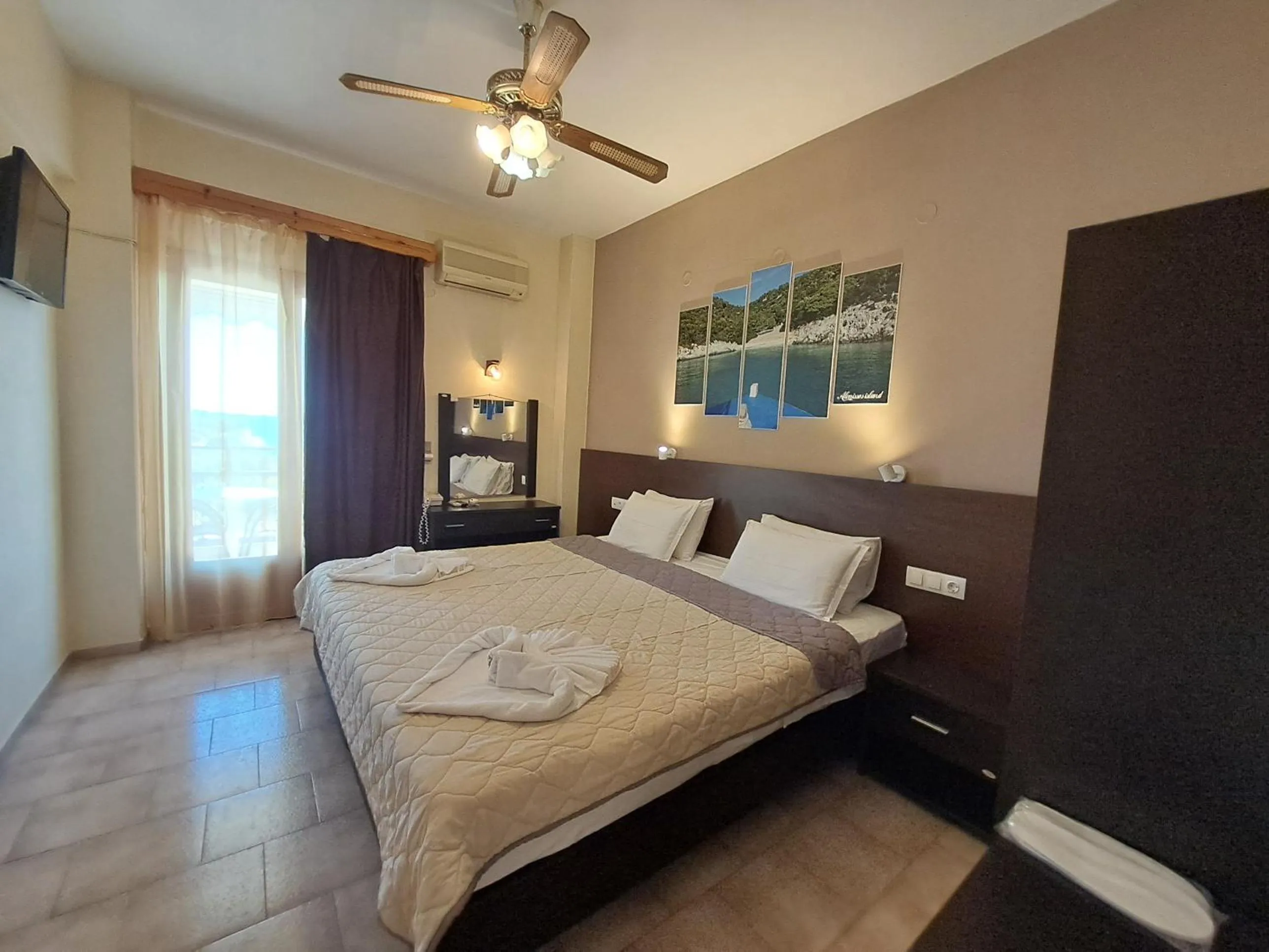 Bedroom, Bed in Gorgona Hotel