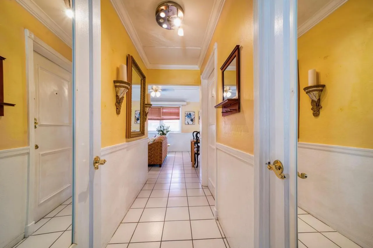 Sinclair Boutique Hotel