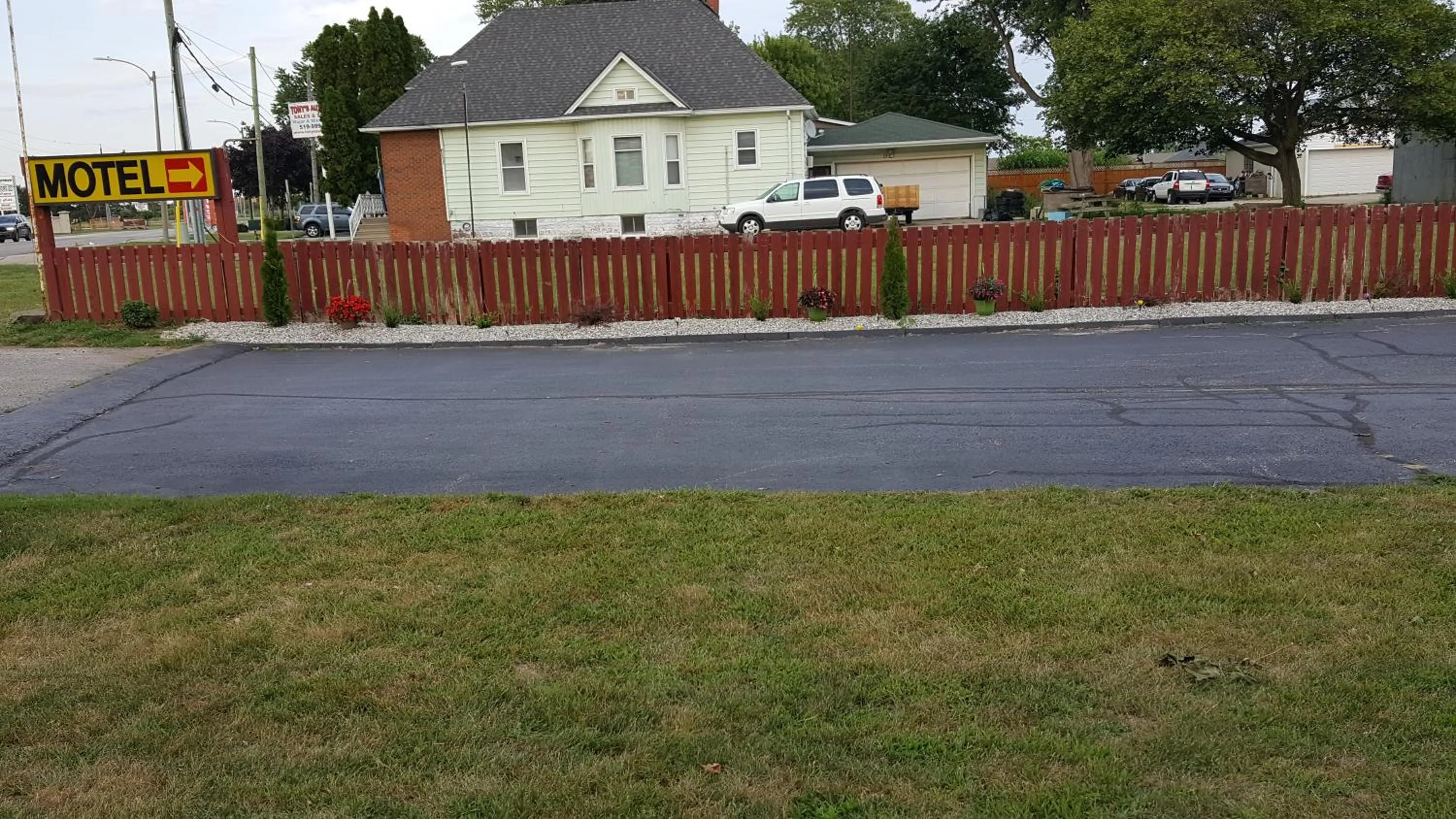 Town'n Country Motor Inn