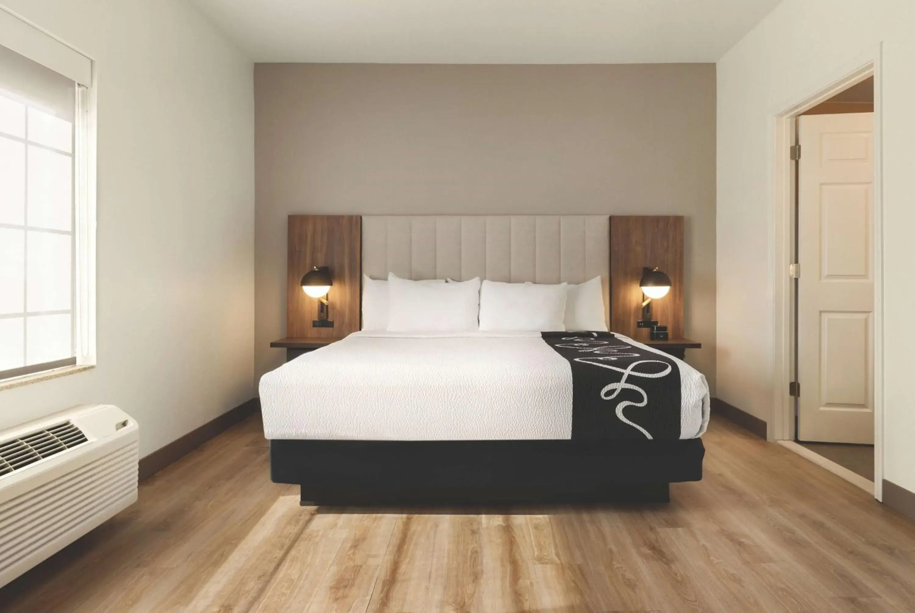 Bed in Baymont by Wyndham Beaumont Bed in Baymont by Wyndham Beaumont