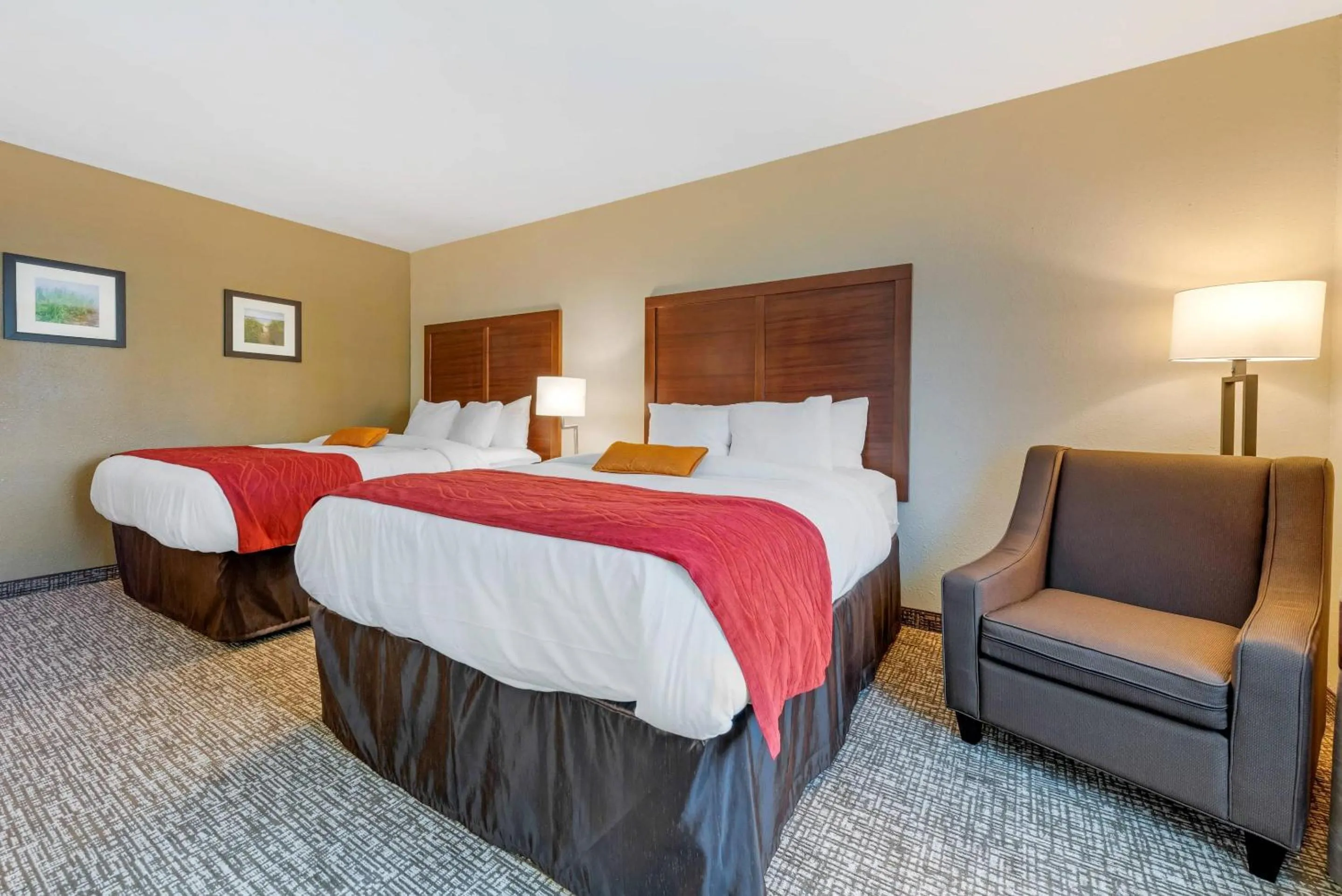 Bedroom, Bed in Comfort Inn & Suites Michigan City South