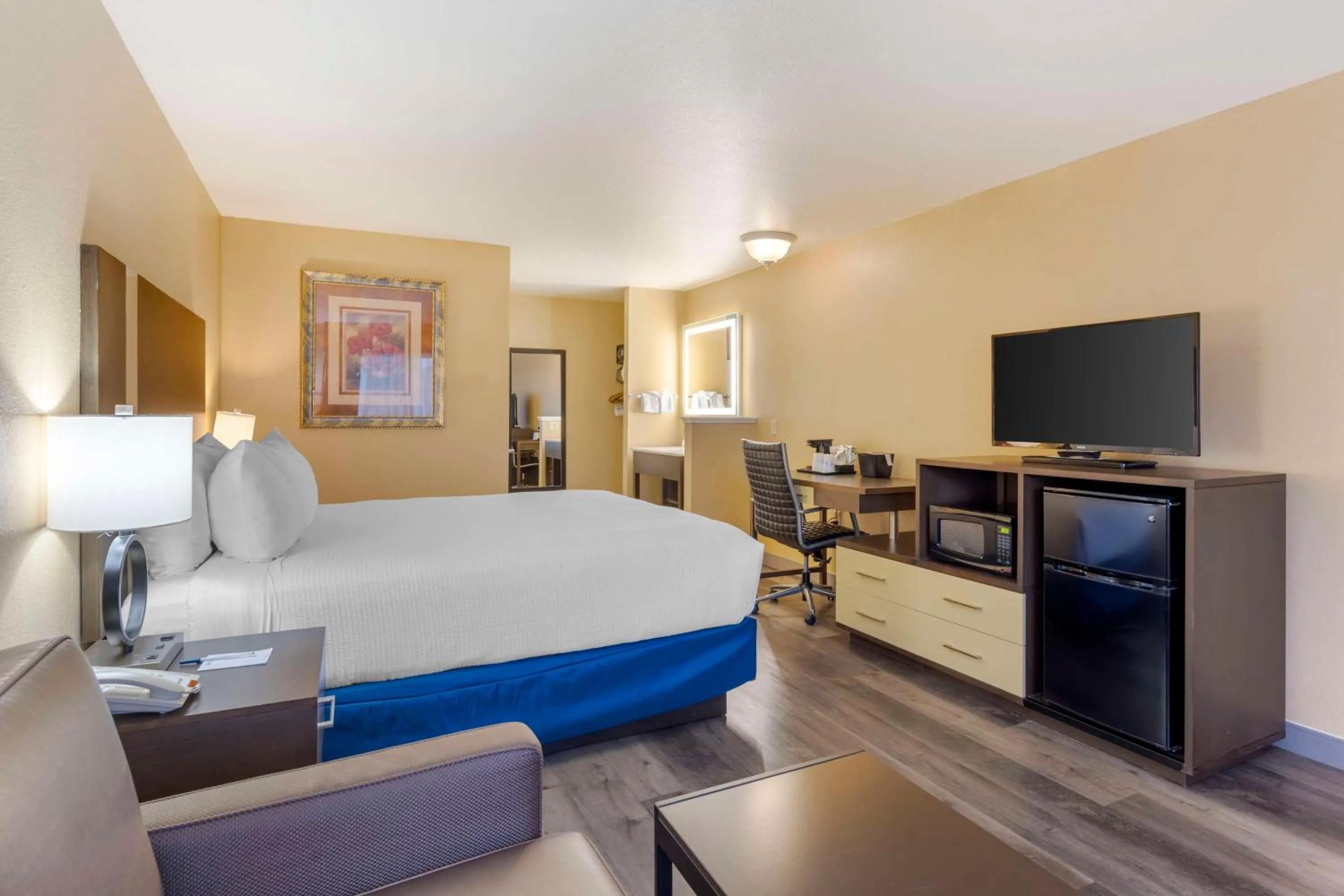 Bedroom, Bed in Best Western Fallon Inn & Suites