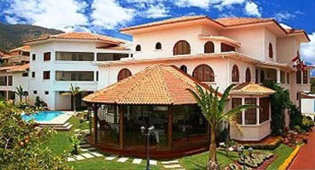 Property building in AVANTI HOTEL & CONVENTION CENTER