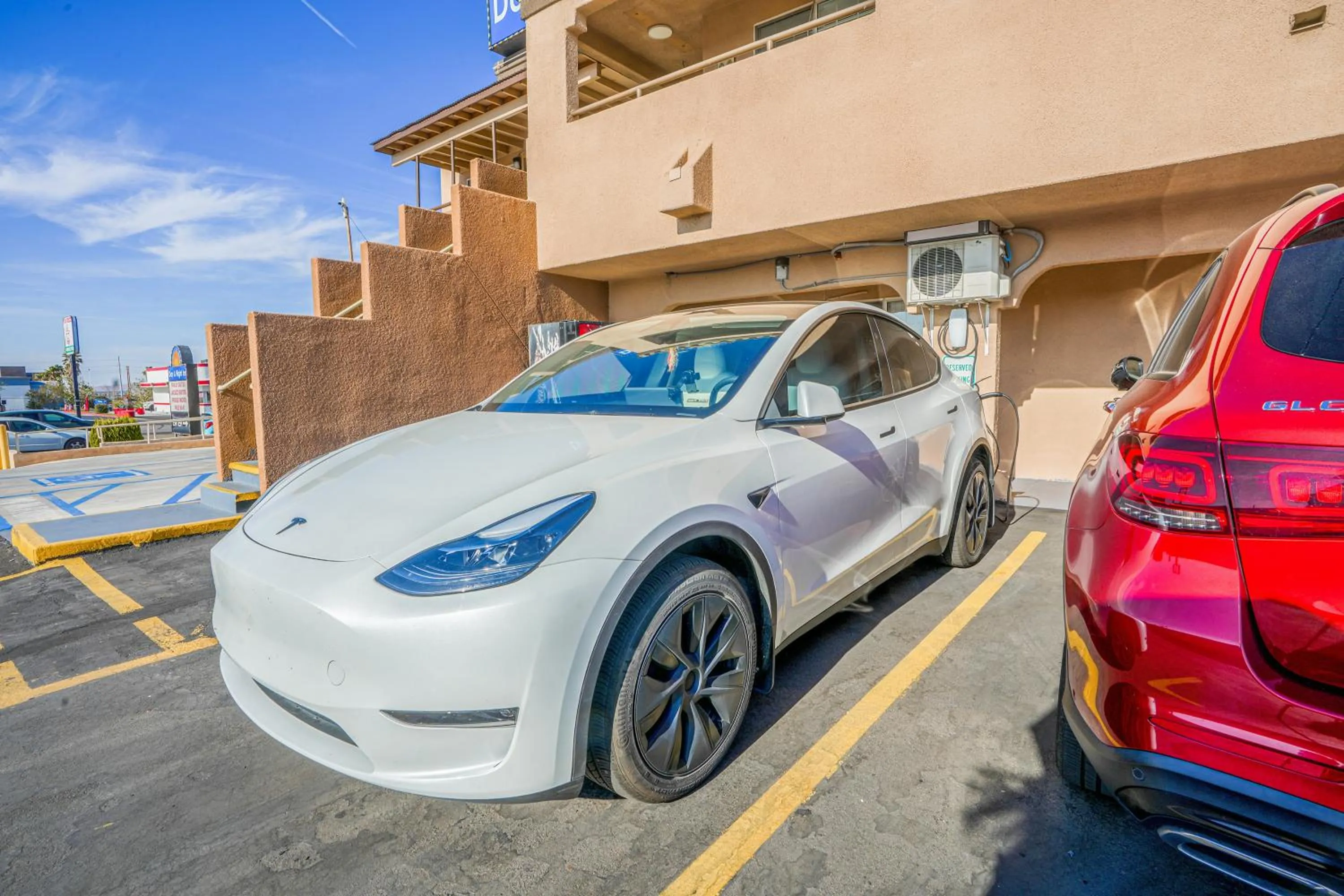 Area and facilities in Day & Night Inn