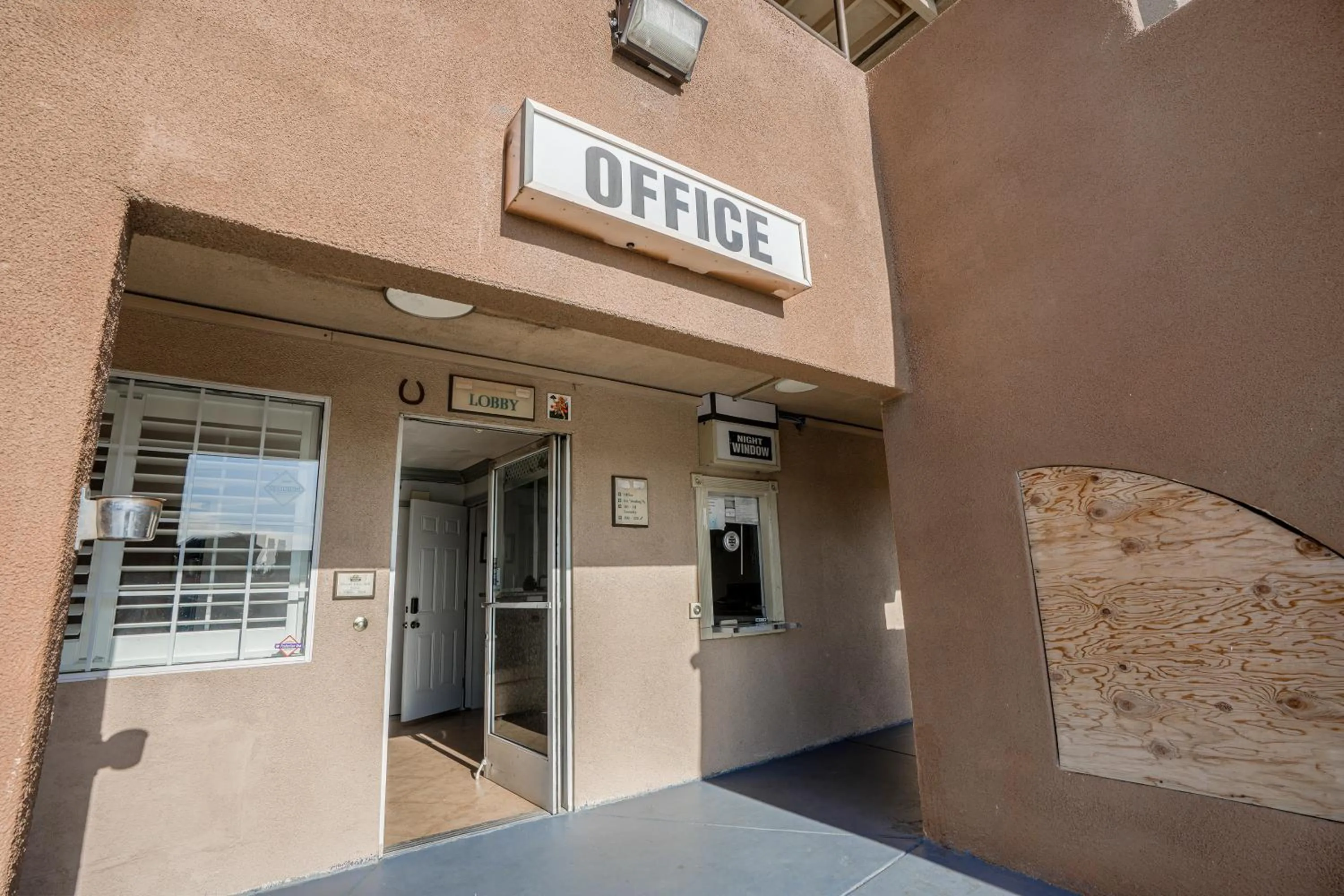 Lobby or reception in Day & Night Inn