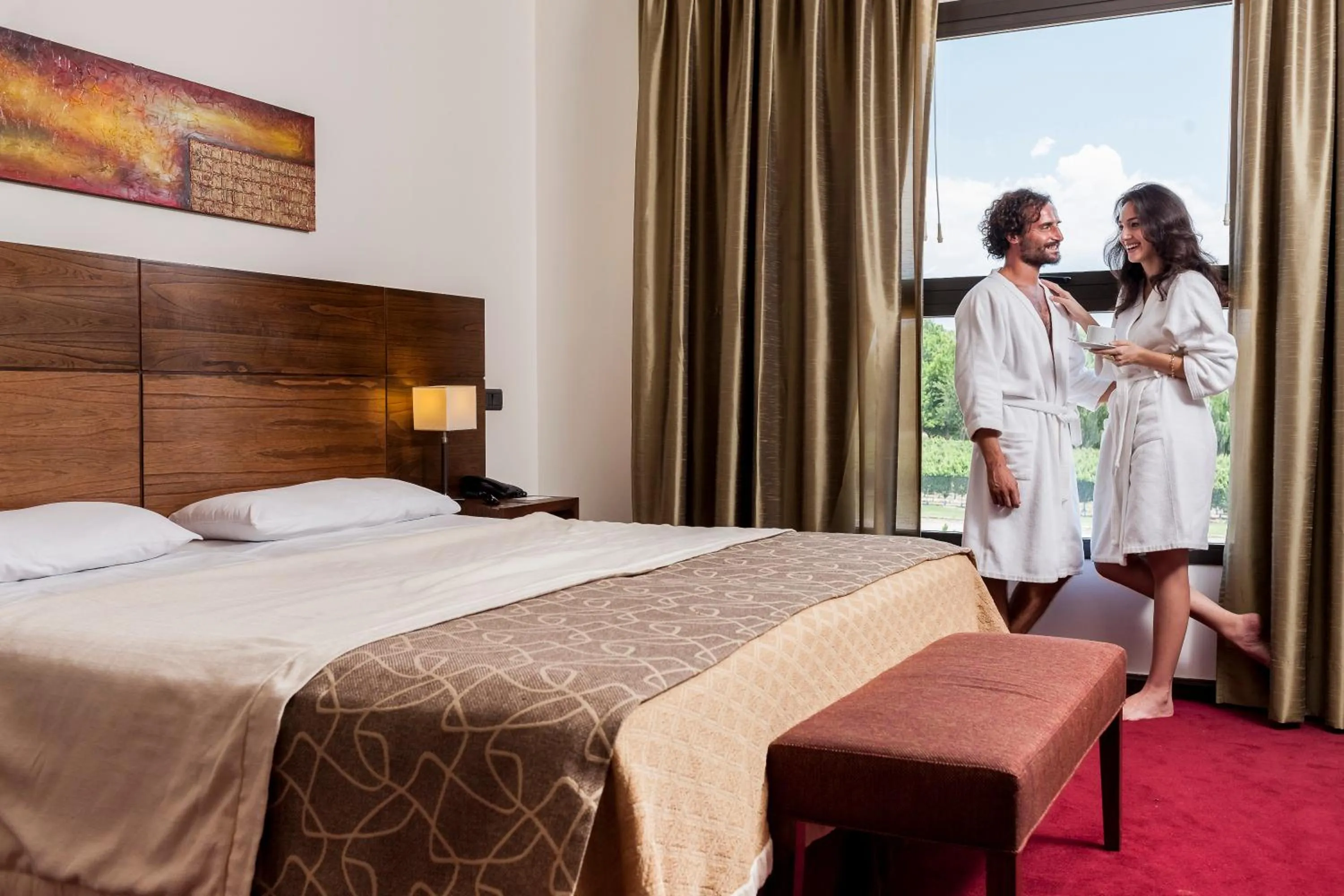 Photo of the whole room, Bed in Fuente Mayor Hotel & Casino