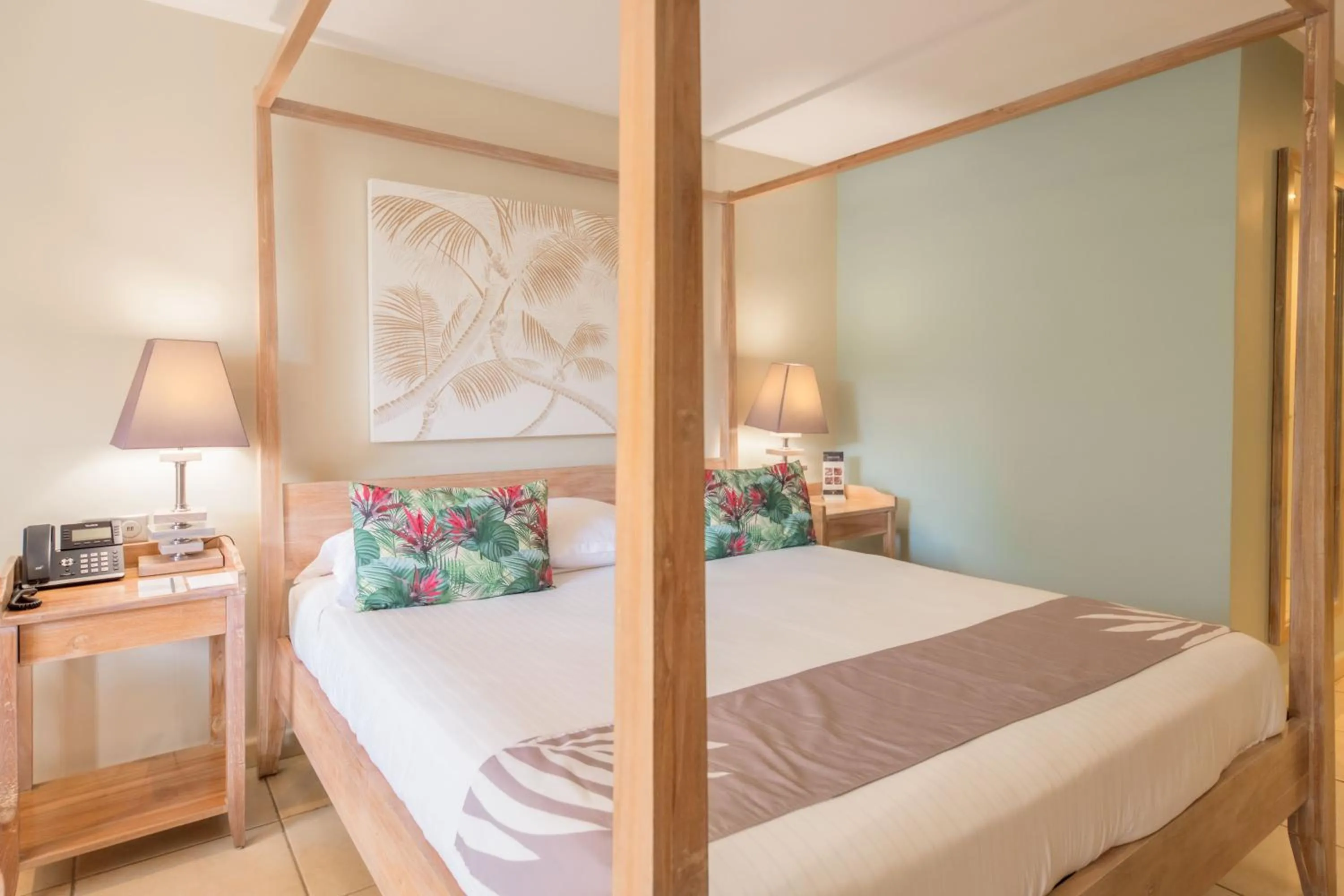 Bed in La Pagerie - Tropical Garden Hotel