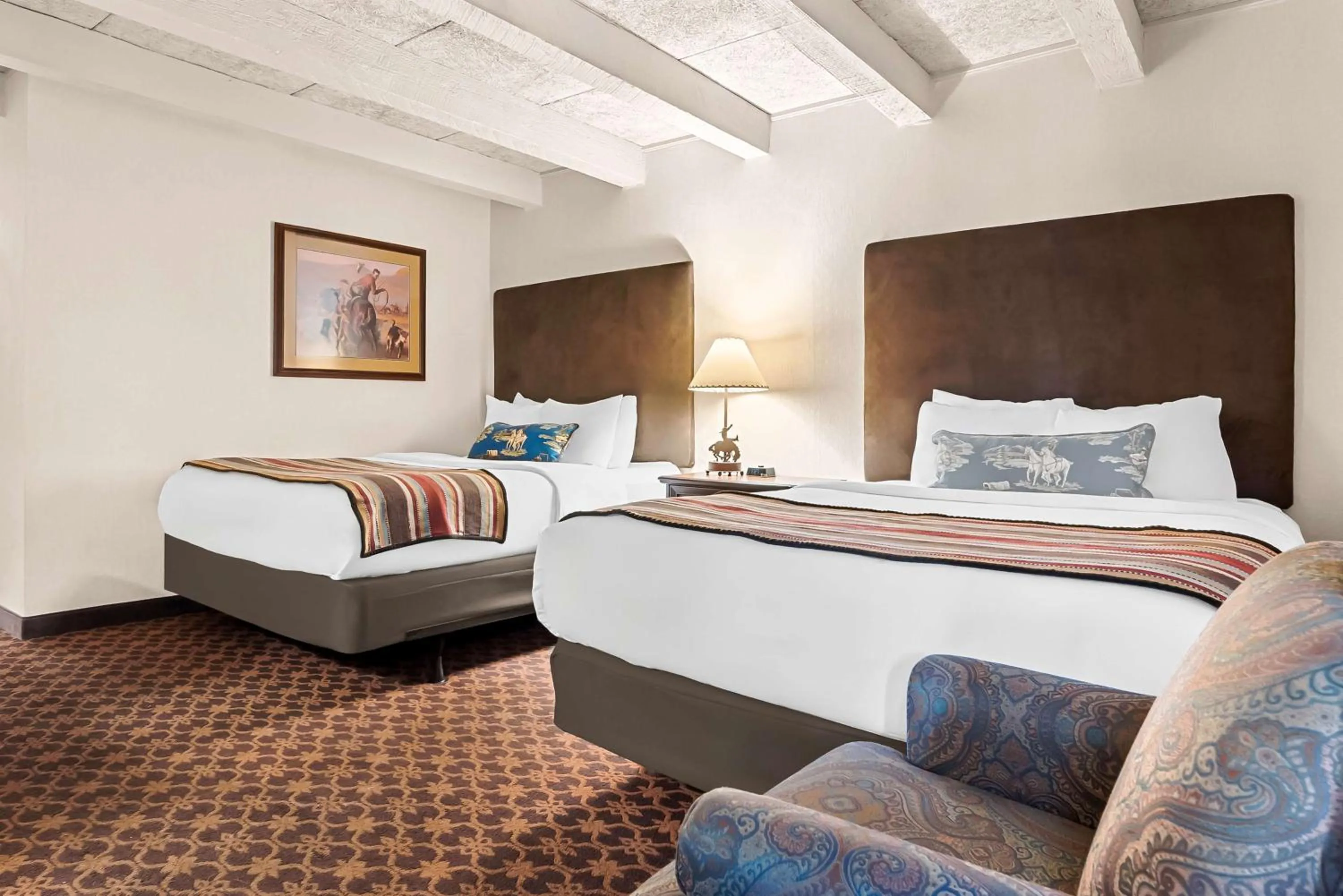 Bedroom, Bed in Best Western Outlaw Inn