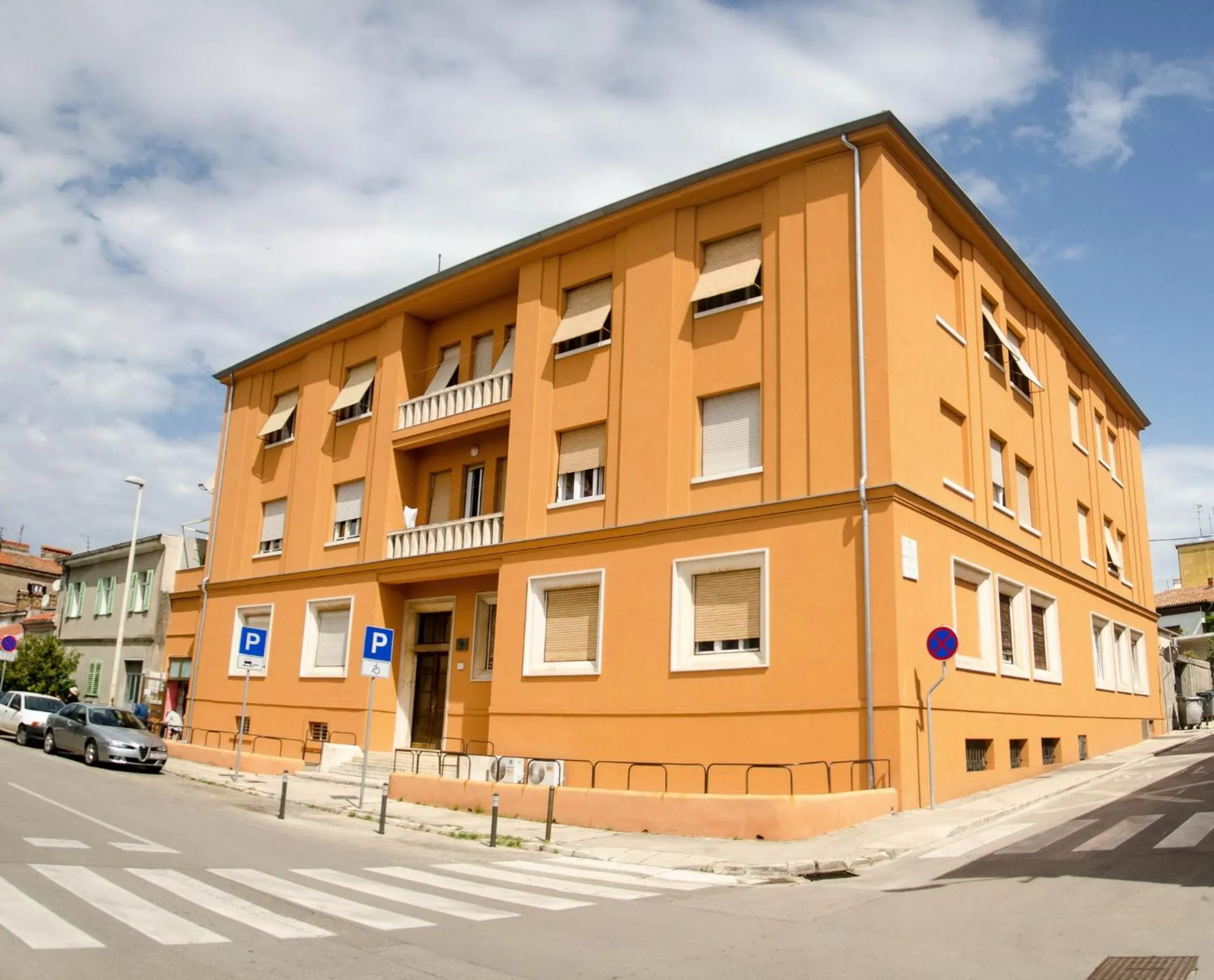 Property building in San Martino Rooms