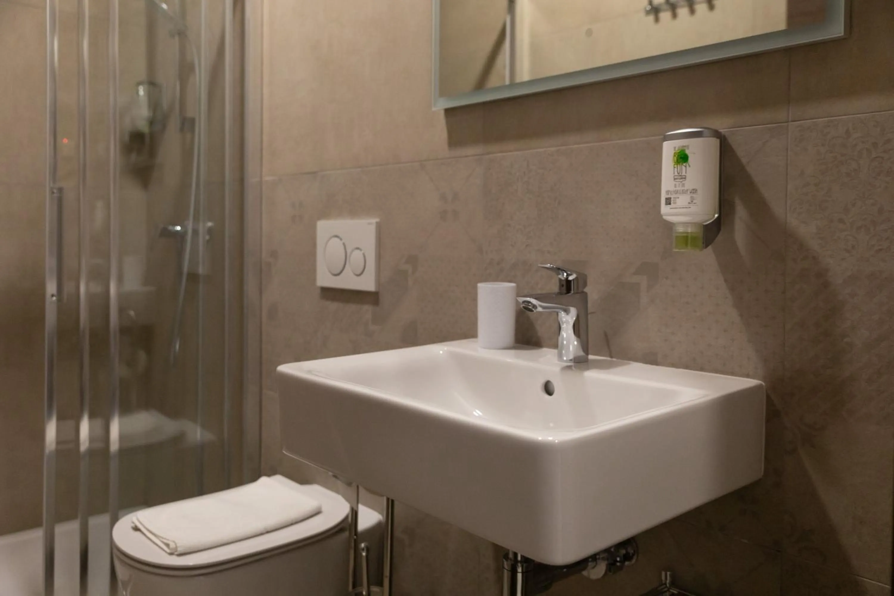 Shower in San Martino Rooms