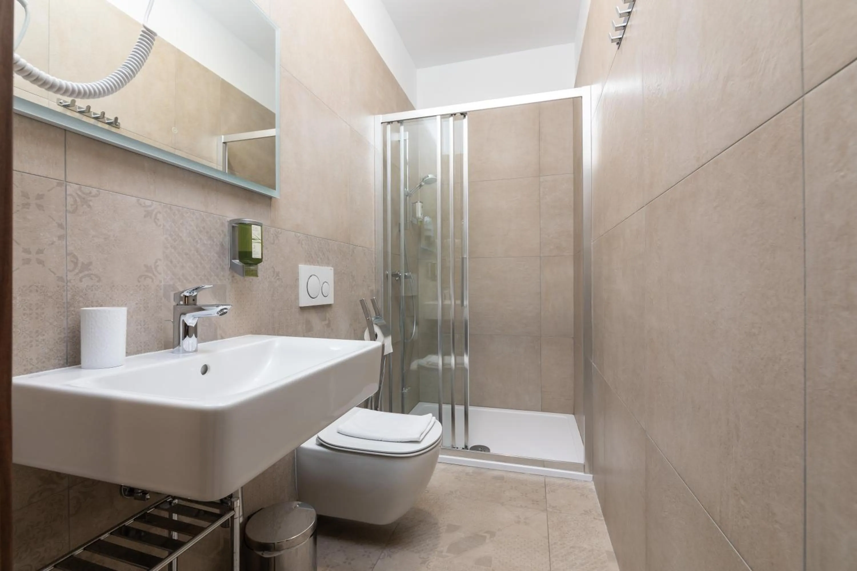 Shower in San Martino Rooms