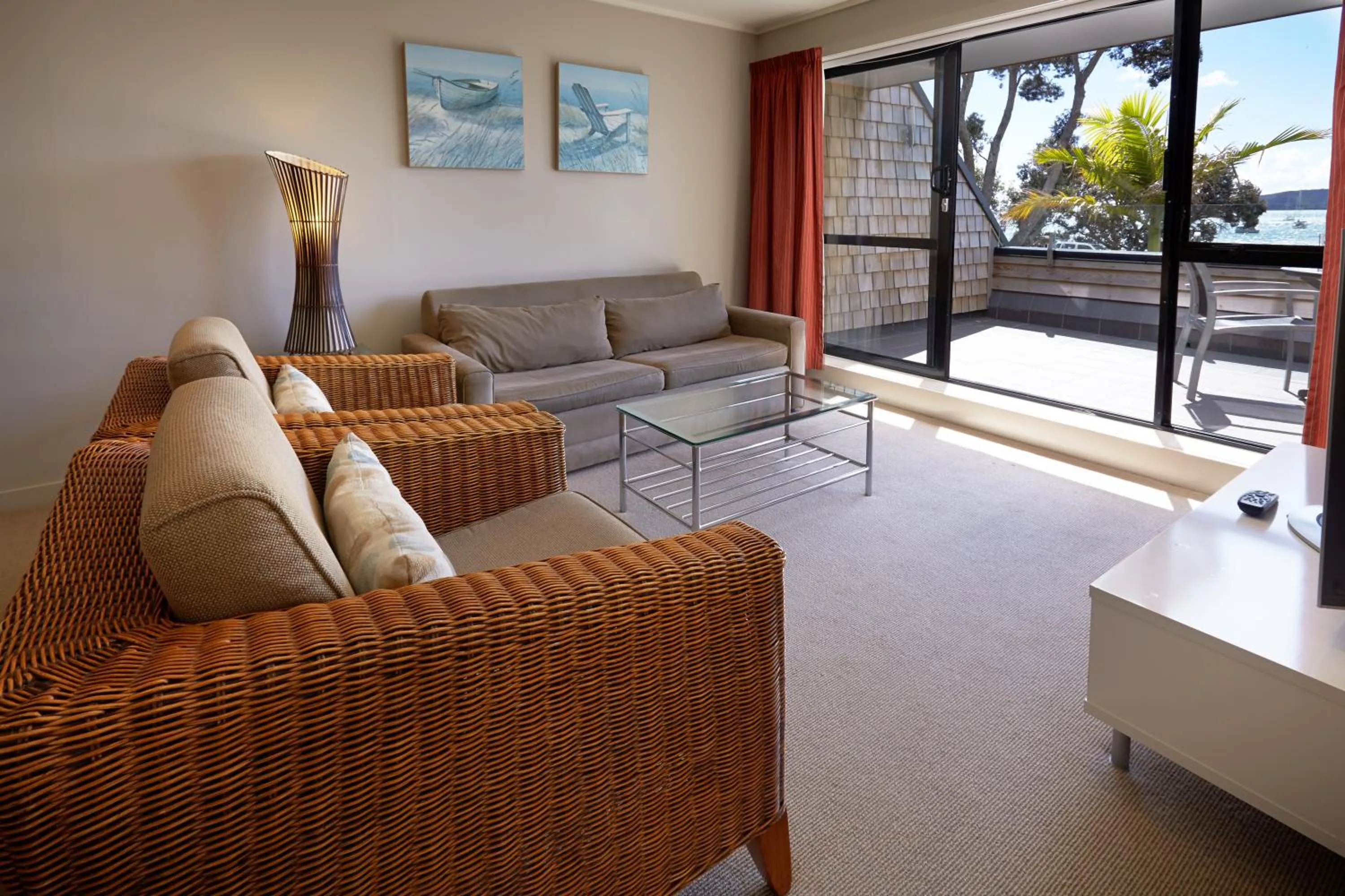 Balcony/Terrace in Pioneer Waterfront Apartments