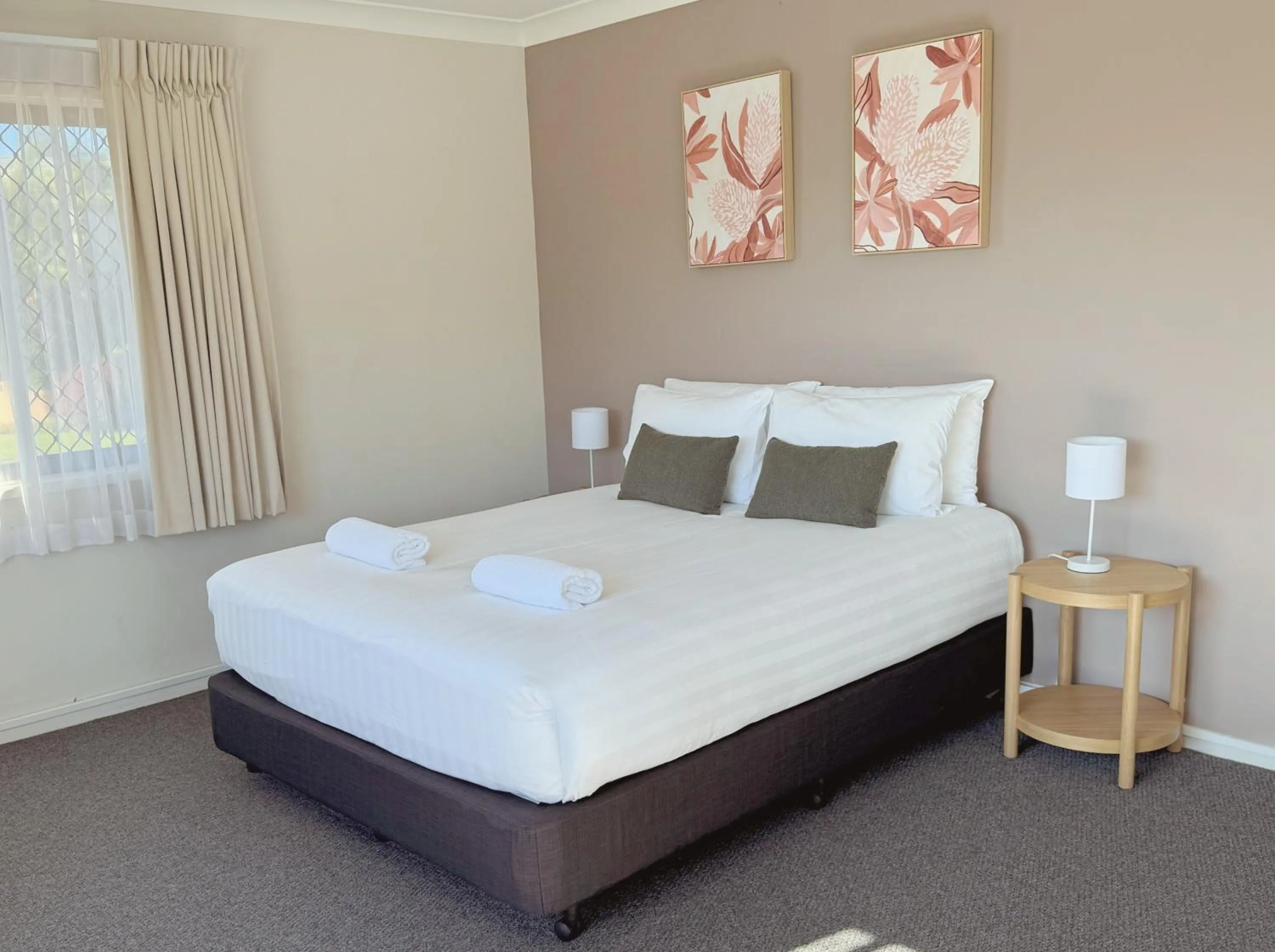 Bedroom, Bed in Yamba Sun