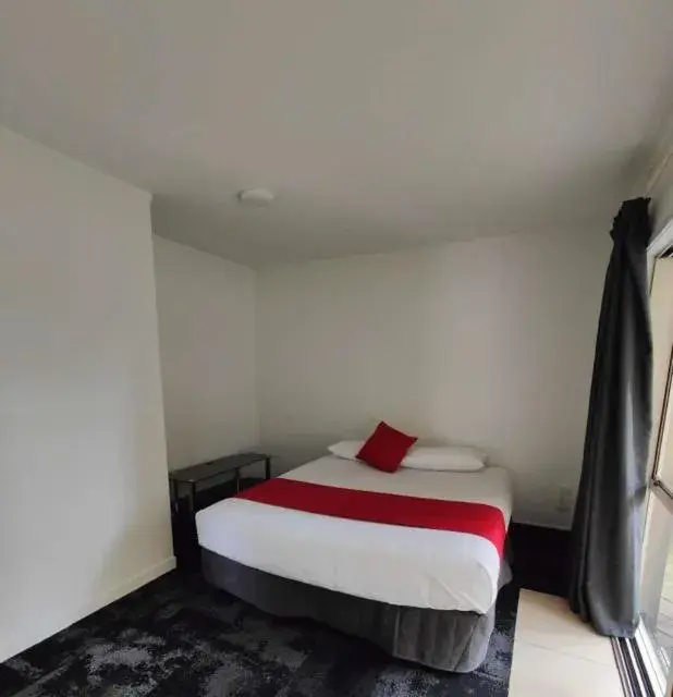 Bed in Hygate Motor Lodge Bed in Hygate Motor Lodge