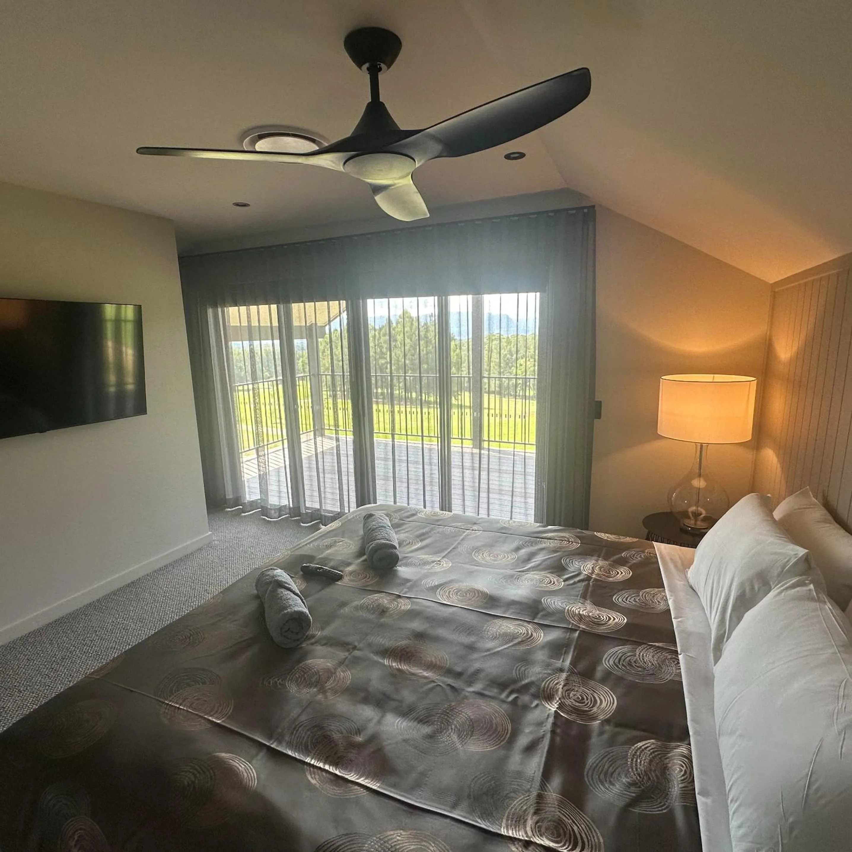 Bed in Kangaroo Valley Golf and Country Retreat