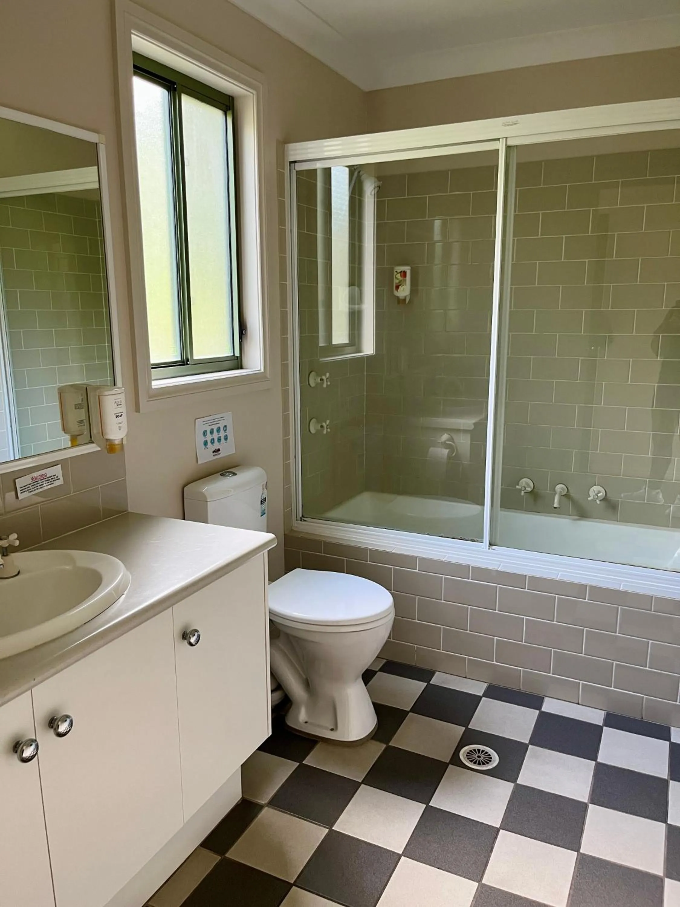 Bathroom in Kangaroo Valley Golf and Country Retreat