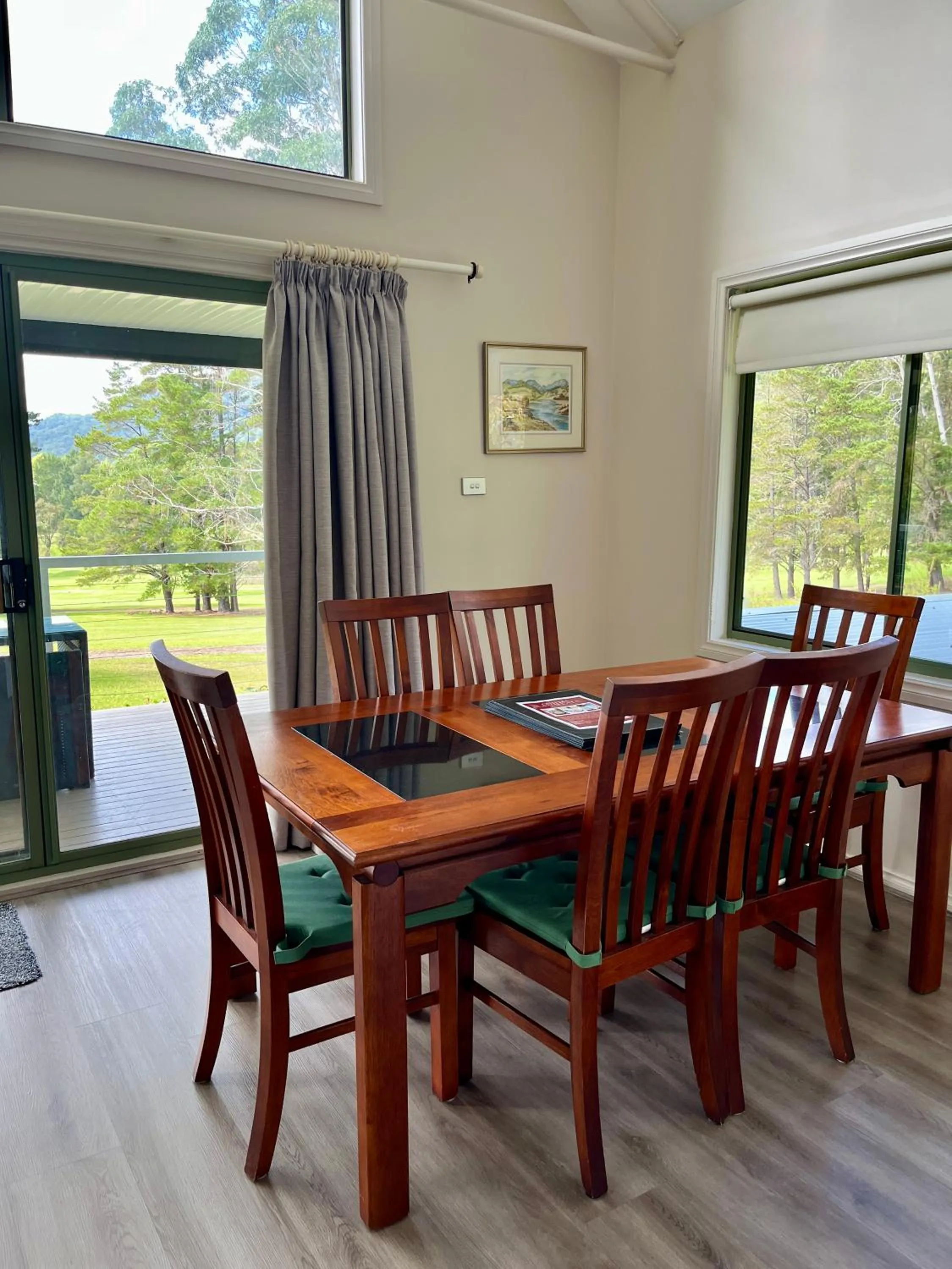 Dining area in Kangaroo Valley Golf and Country Retreat