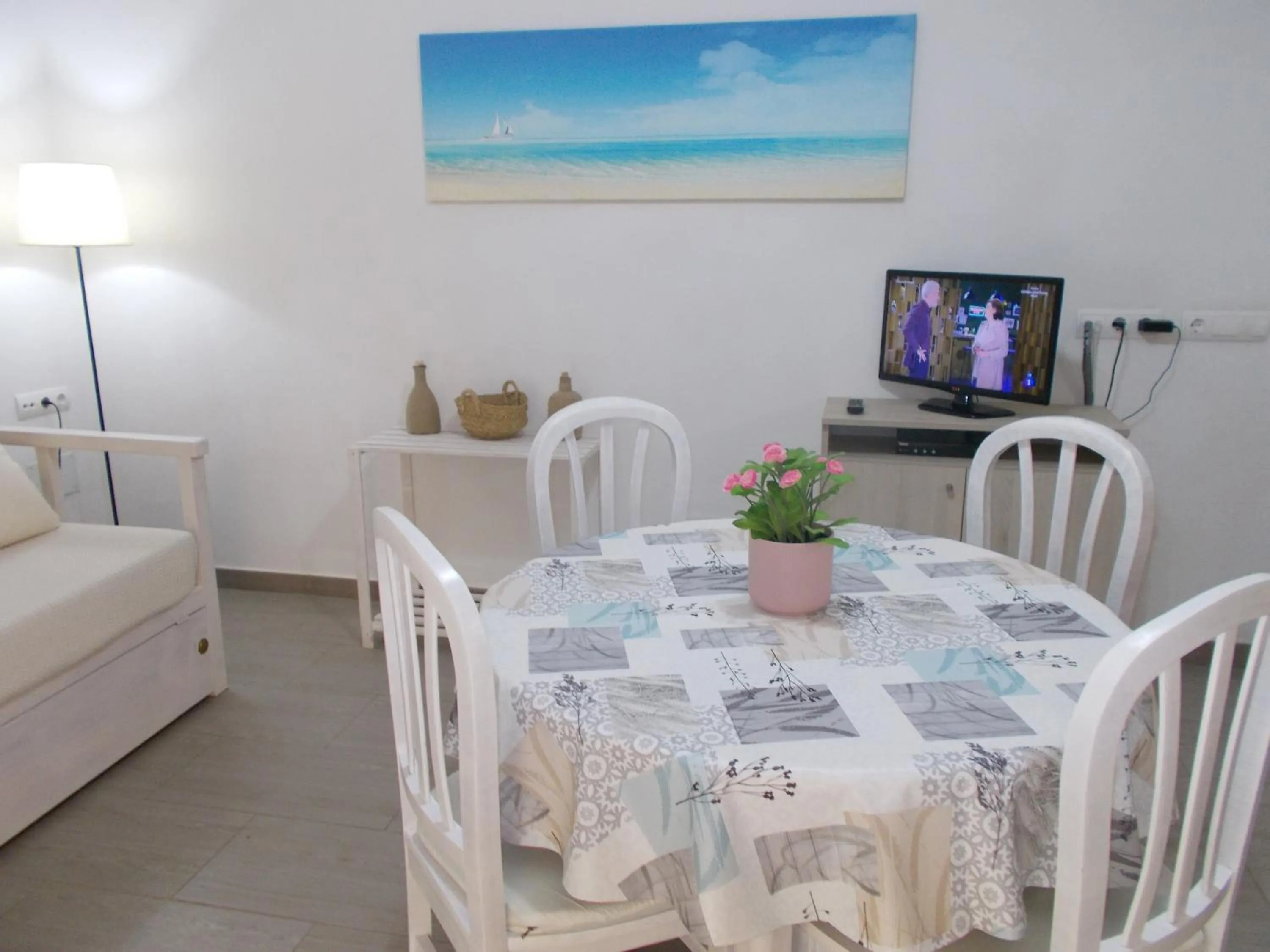 Dining area, Bed in Casa Marcos