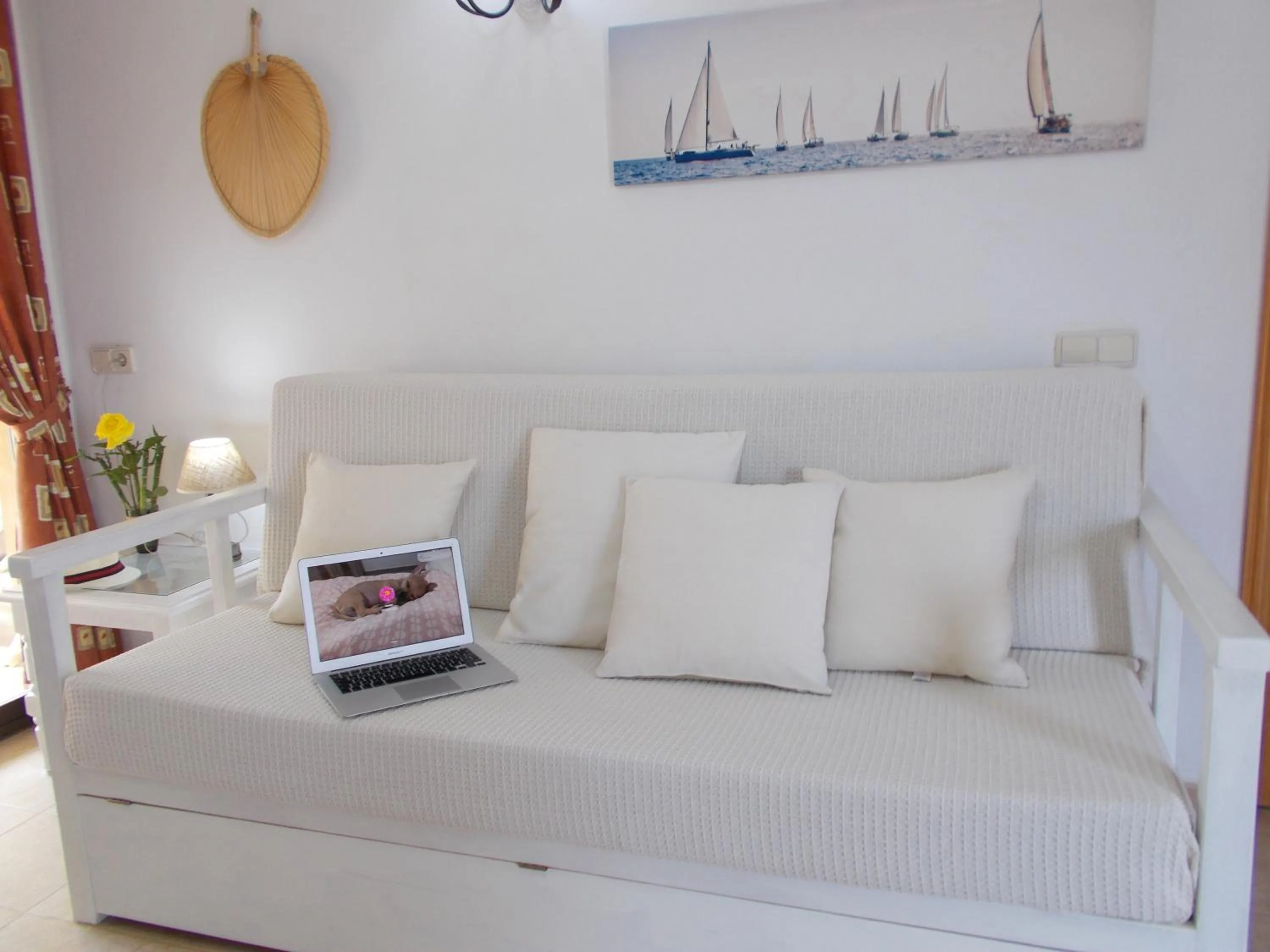 Living room, Bed in Casa Marcos