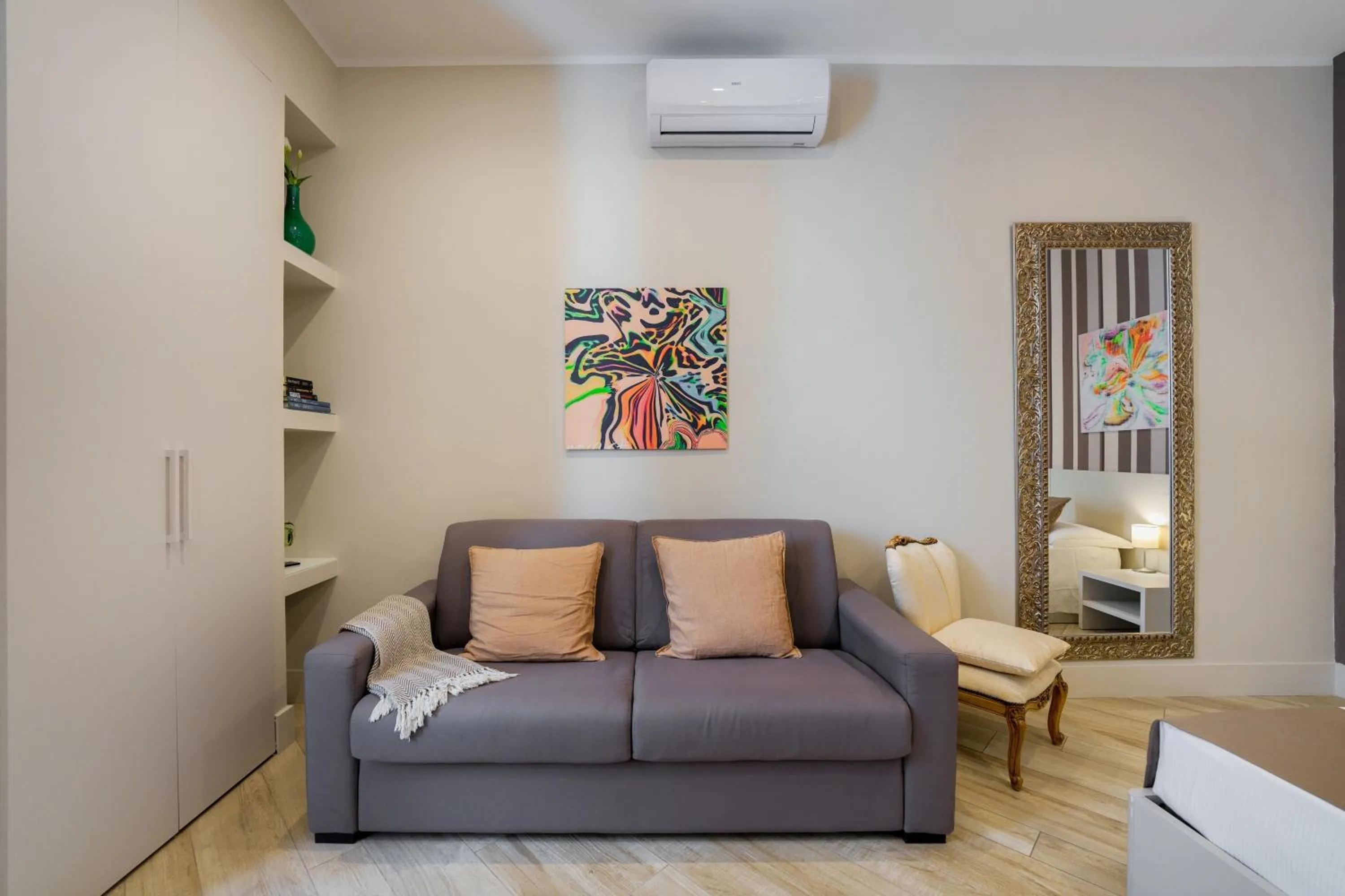 Bed in It's Room Naples