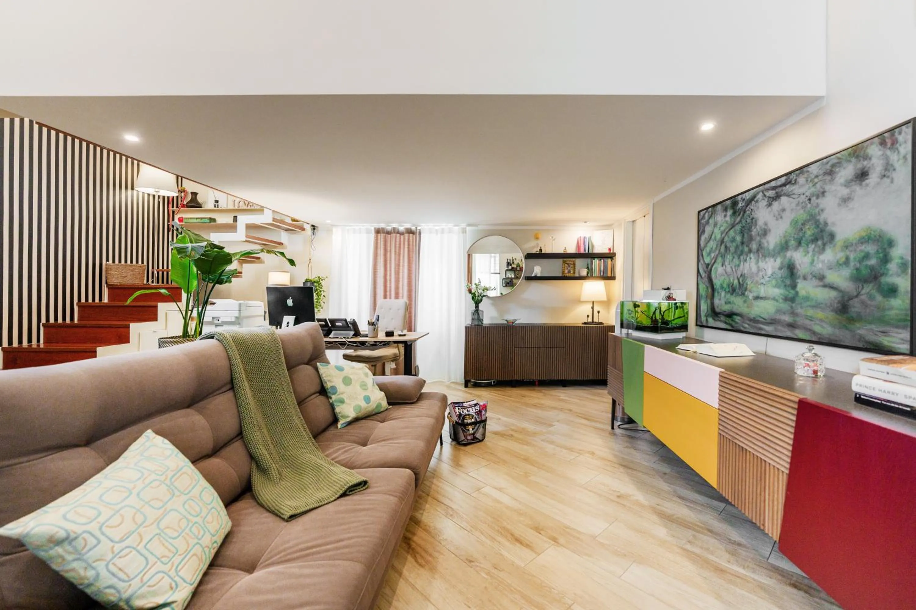 TV and multimedia in It's Room Naples