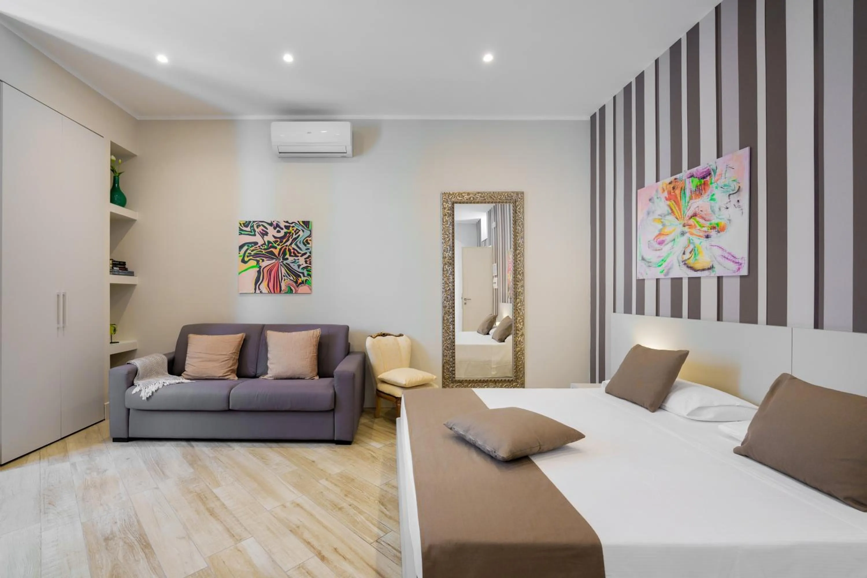 Bed in It's Room Naples