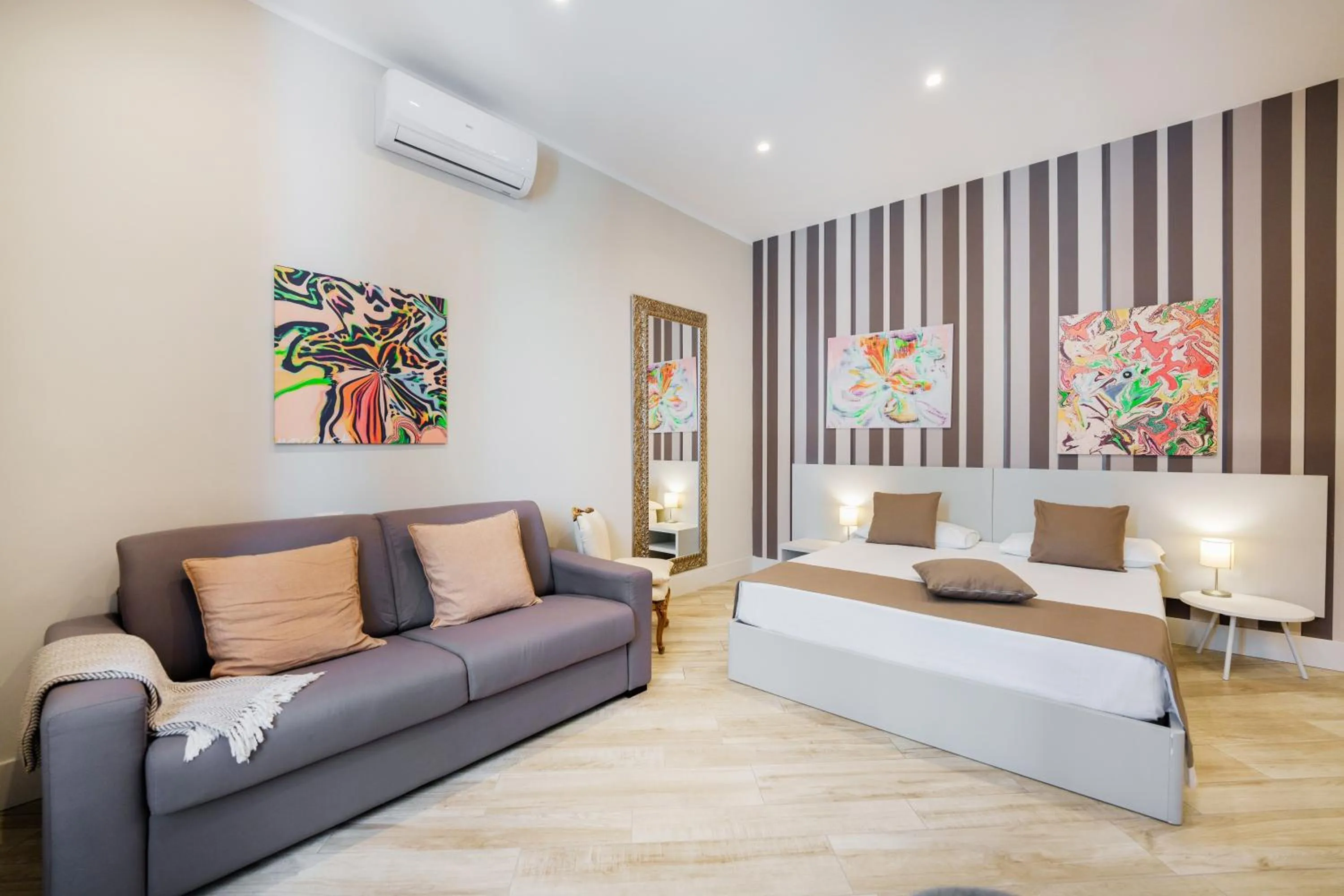 Bed in It's Room Naples