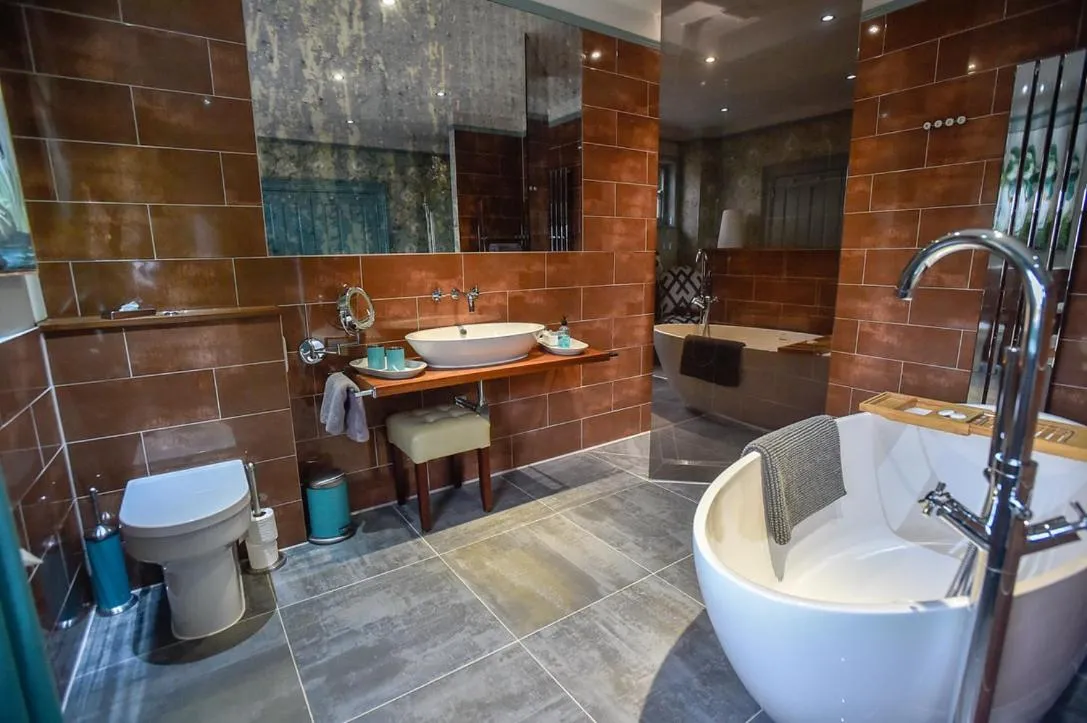 Bathroom in the kingsbury 7even 8ight