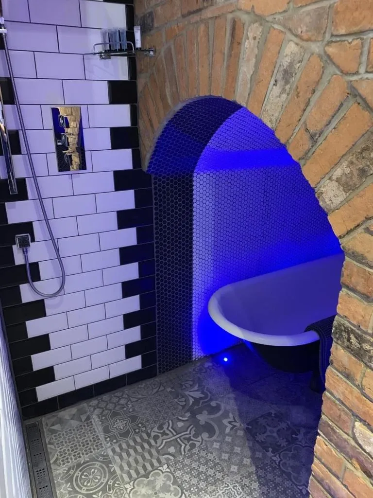 Bathroom in the kingsbury 7even 8ight