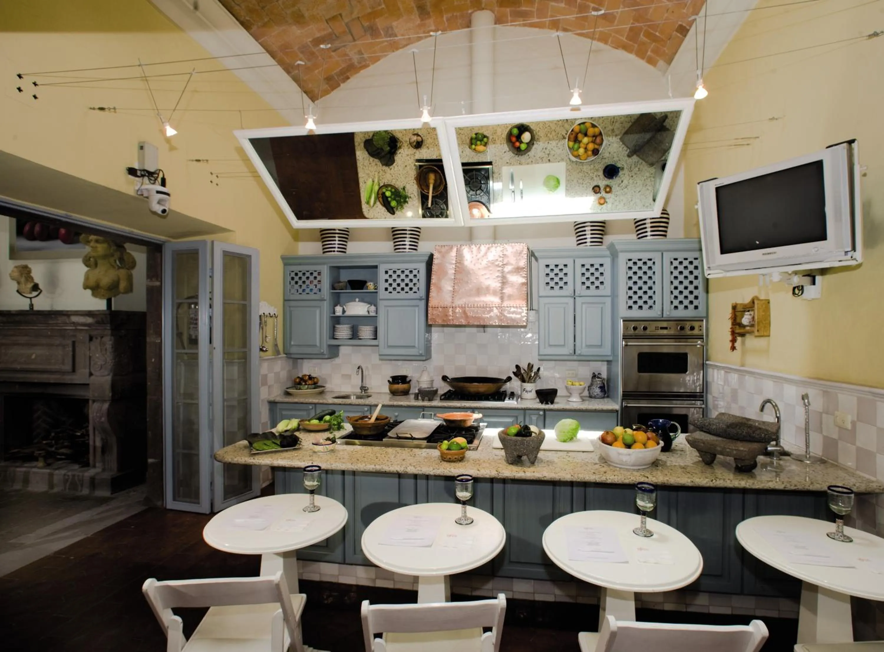 Food and drinks in Casa de Sierra Nevada, A Belmond Hotel, San Miguel de Allende