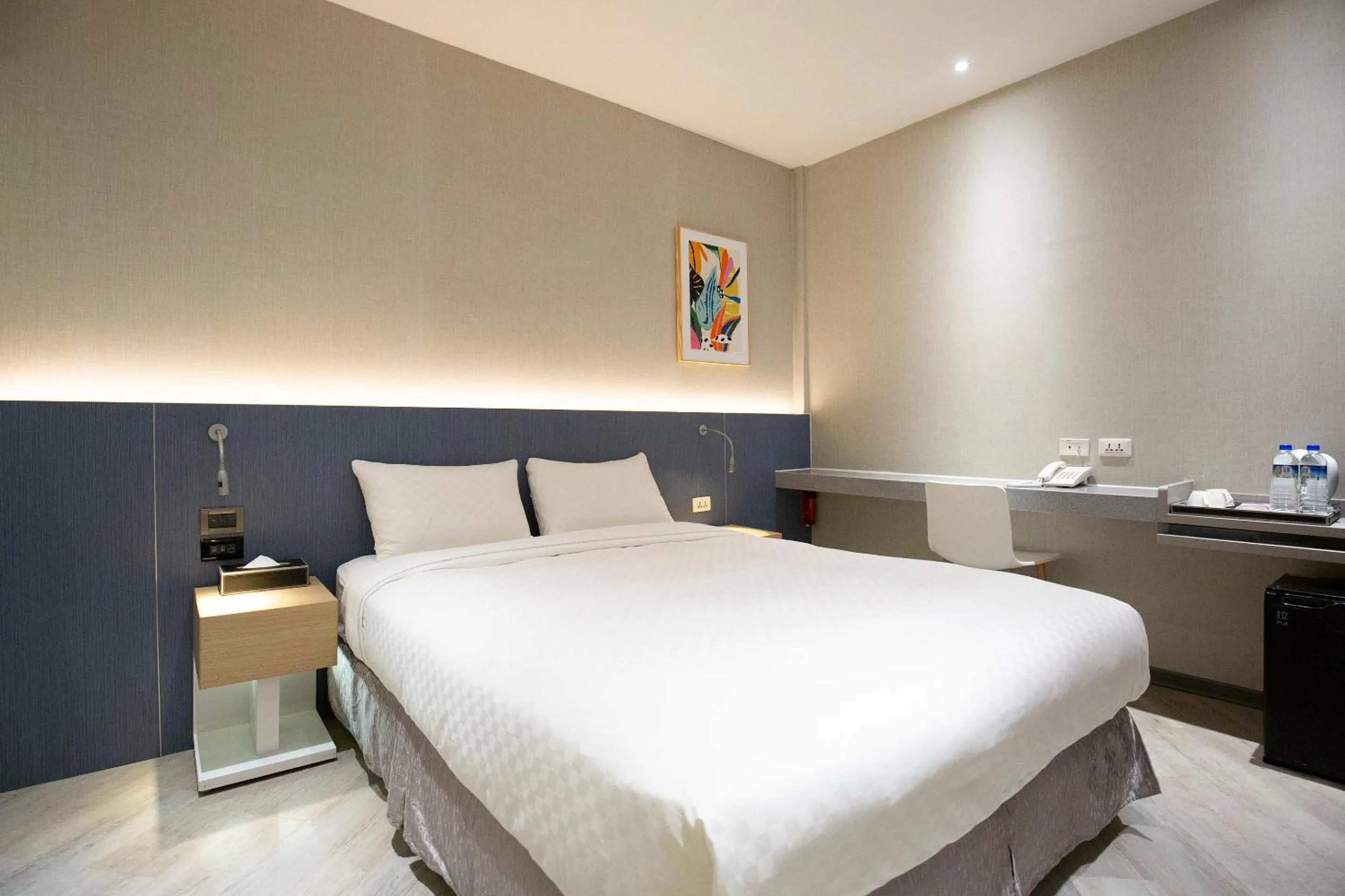 Bed in Cityinn Hotel Taipei Station Branch I