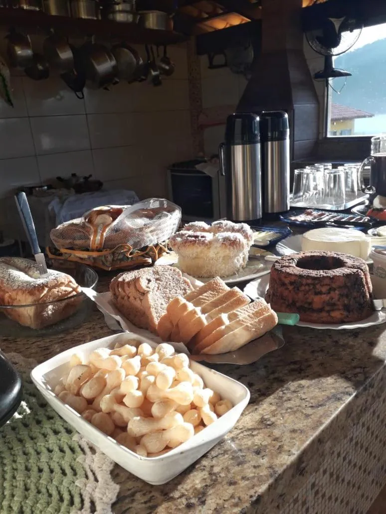 Breakfast in TuTu TonTo Acomodações e Lazer