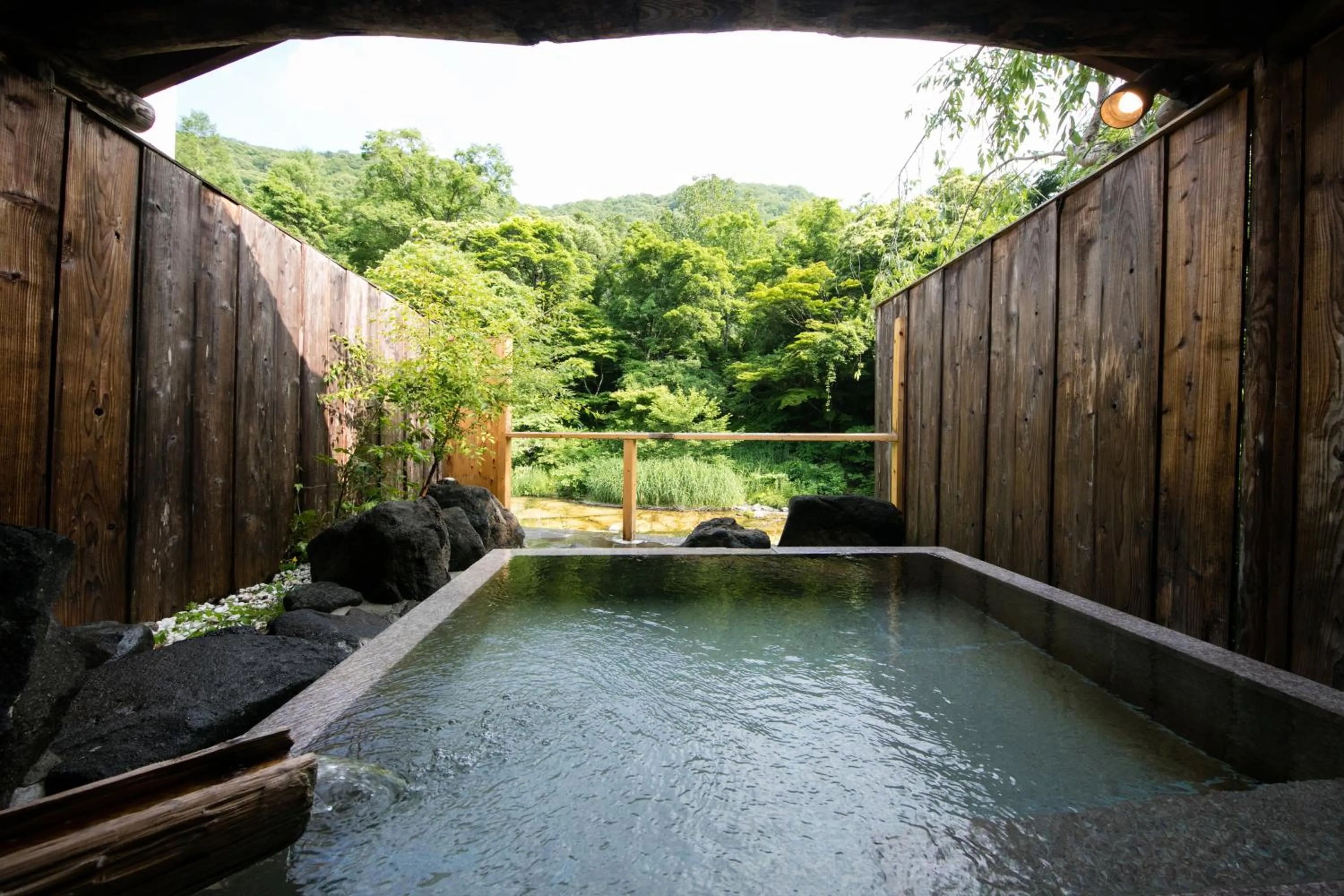 Hot Spring Bath in Honke Bankyu