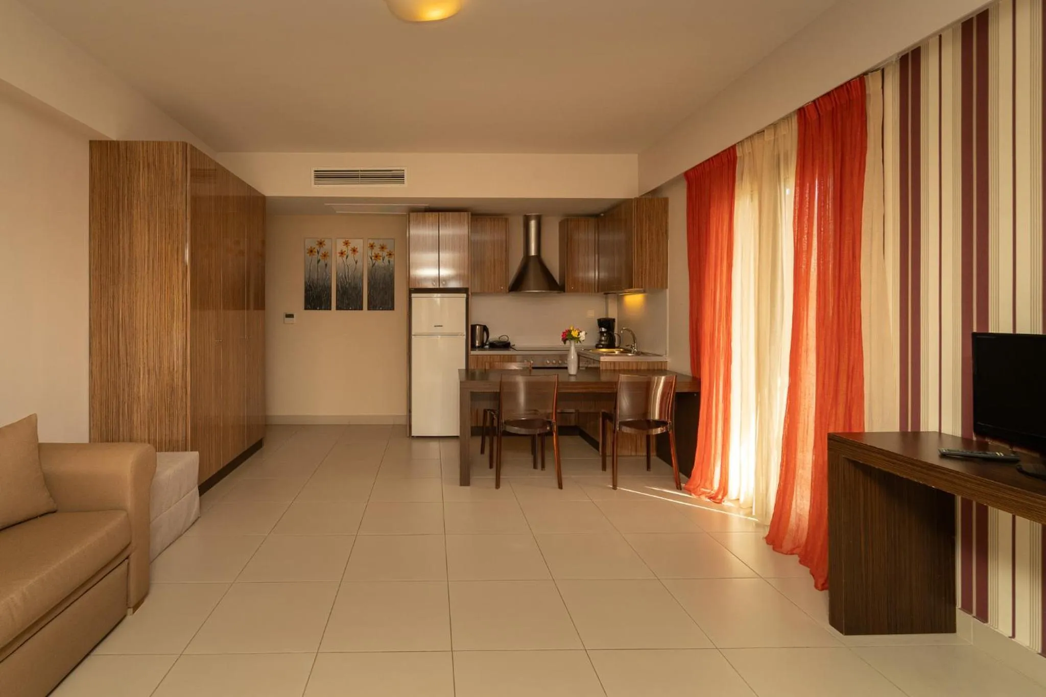 Photo of the whole room in Tsokas Hotel